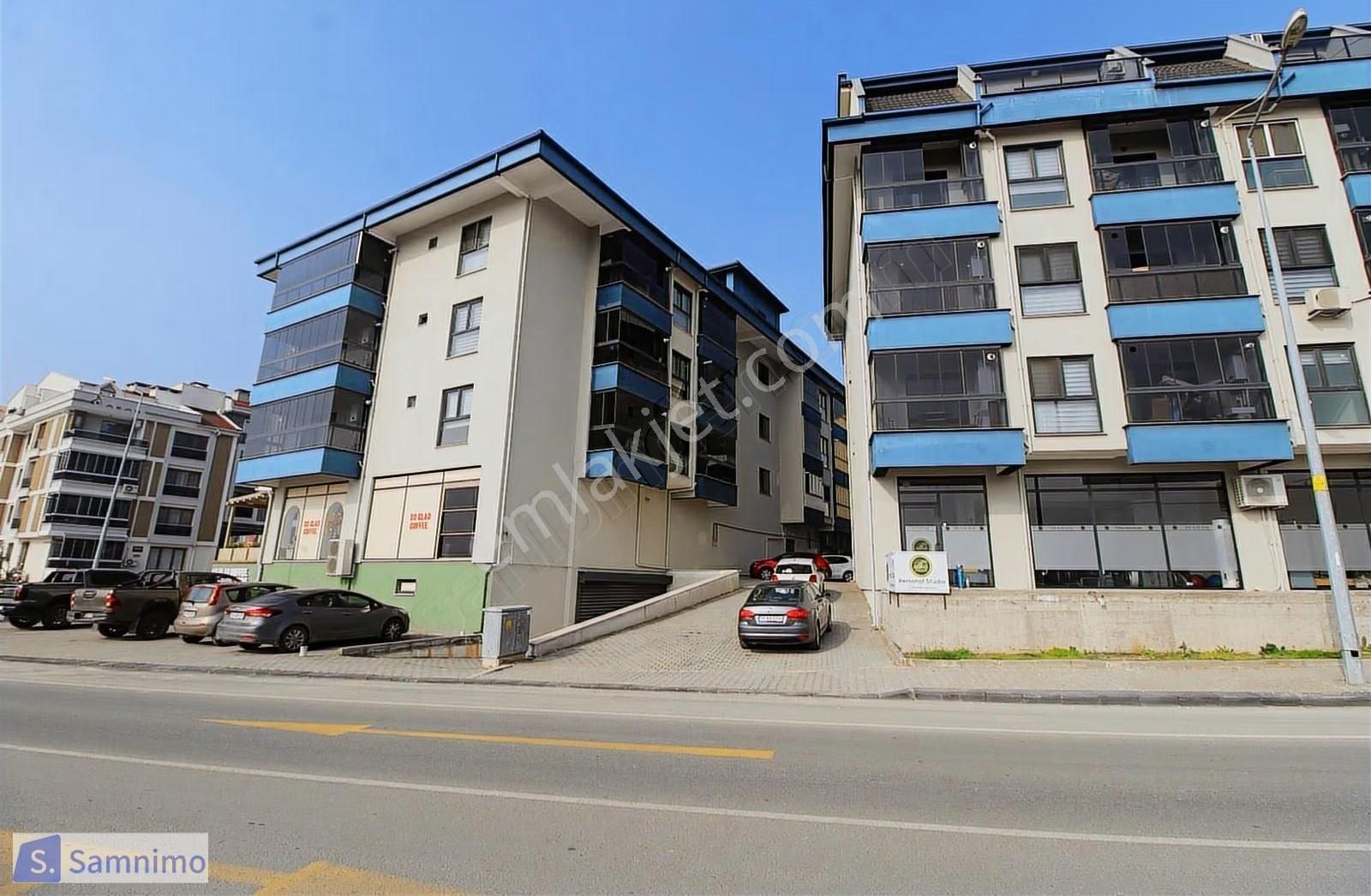 Bahçelievler Mahallesinde Satılık 1+1 Eşyalı Daire - Görsel 13