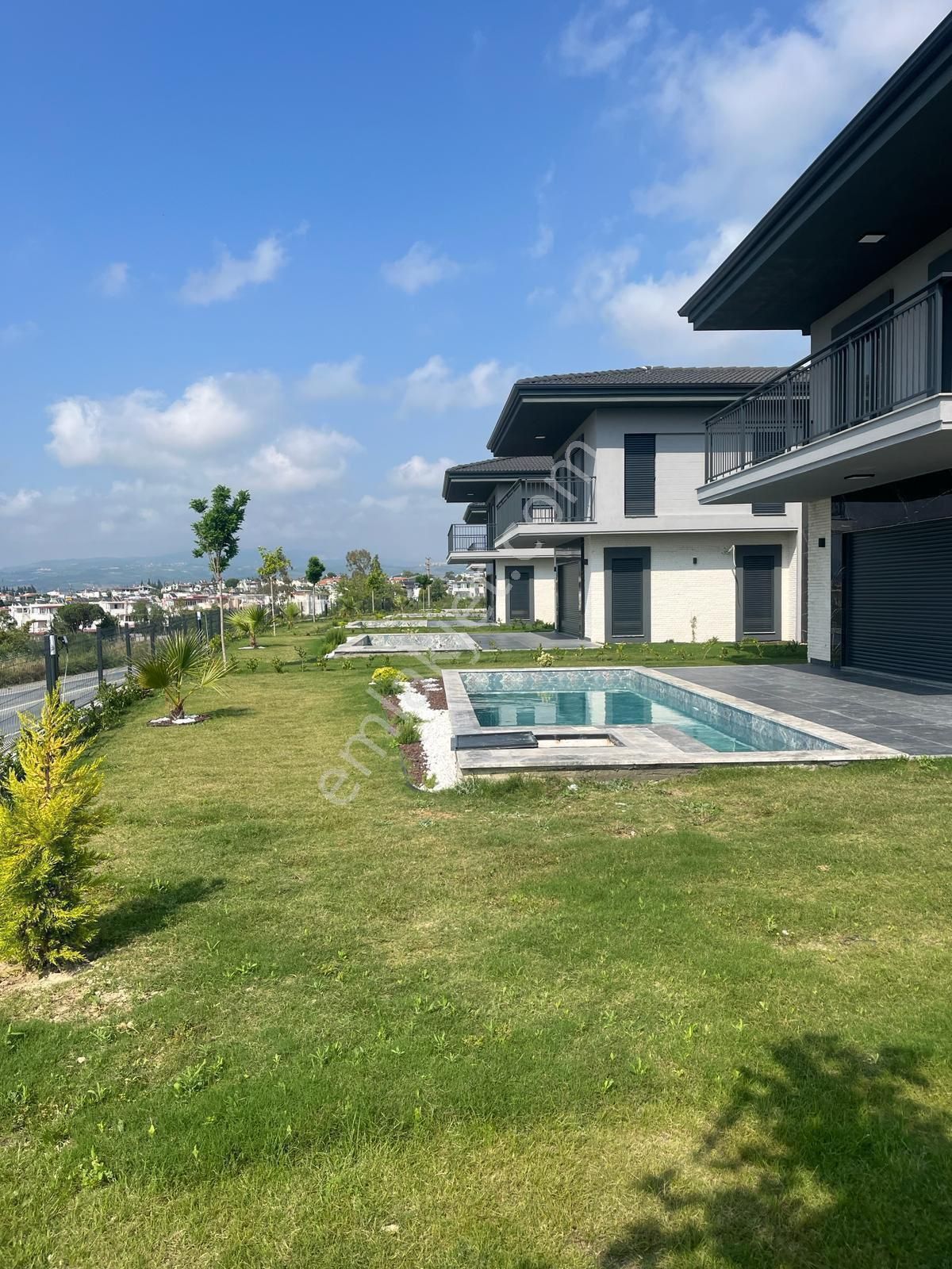 Kuşadası Güzelçamlı Bölgesinde Satılık 4+1 Müstakil Villa - Görsel 14