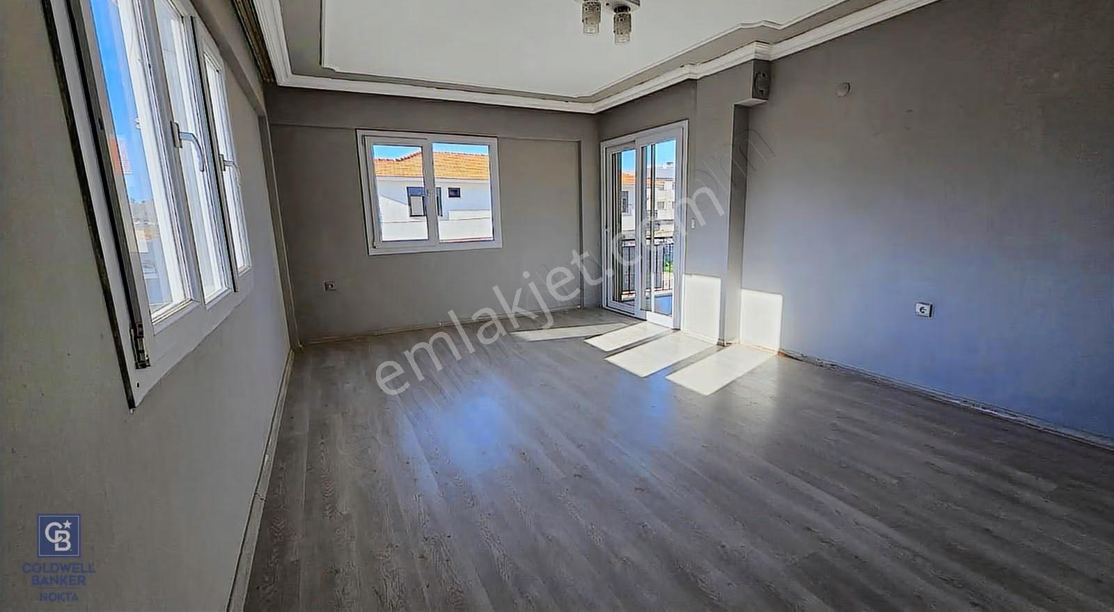 Foça Kazım Dirik Mah. Kiralık 2+1 Kapalı Mutfak Daire - Görsel 8