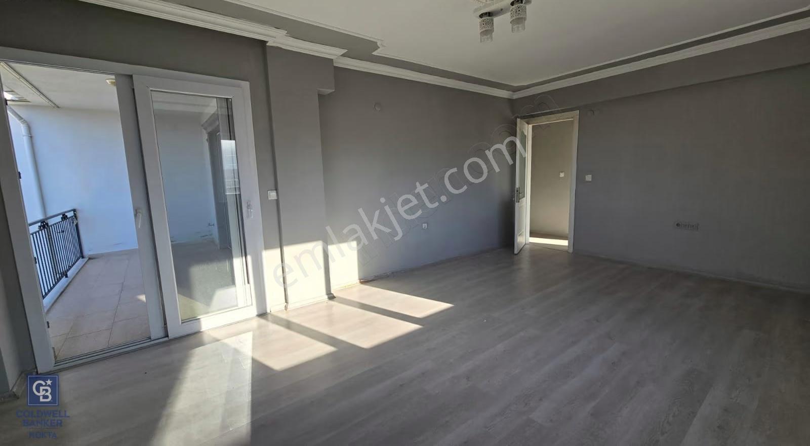 Foça Kazım Dirik Mah. Kiralık 2+1 Kapalı Mutfak Daire - Görsel 10