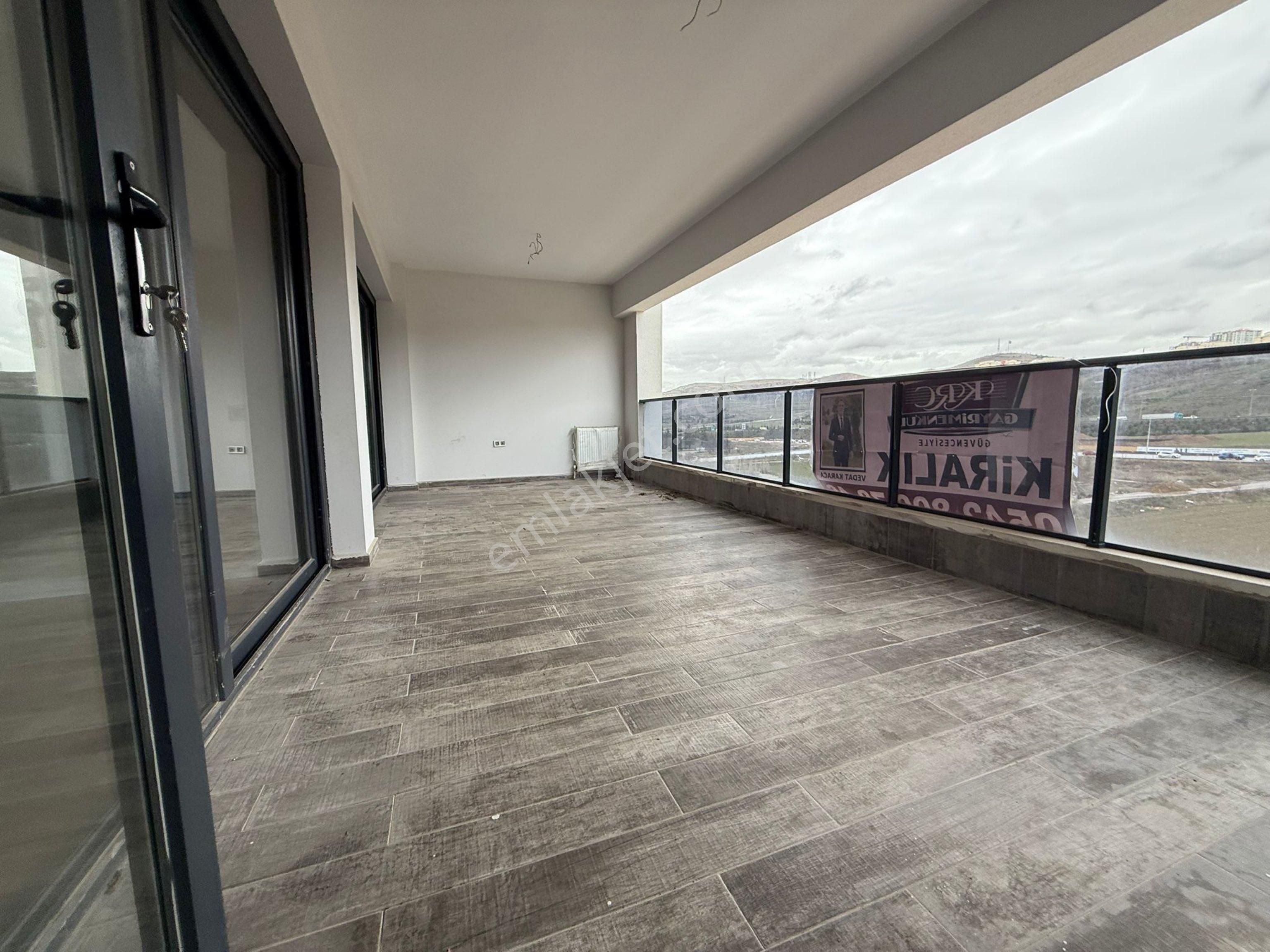 Ovacıkta 4+1 Site İçinde Kiralık Daire - Görsel 2