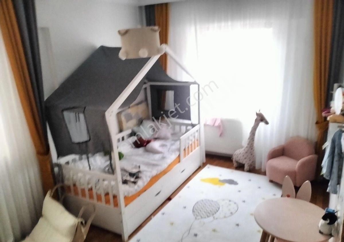 Zeliş Emlak'tan Yenimahalle Merkezde Blok Başı 3+1 2.kat (arakat) 125 M2 Net Genç Binada Bakımlı - Görsel 4