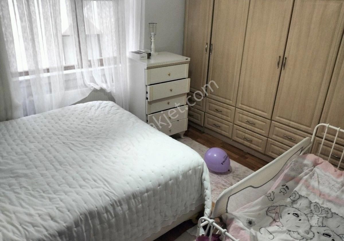 Zeliş Emlak'tan Yenimahalle Merkezde Blok Başı 3+1 2.kat (arakat) 125 M2 Net Genç Binada Bakımlı - Görsel 14