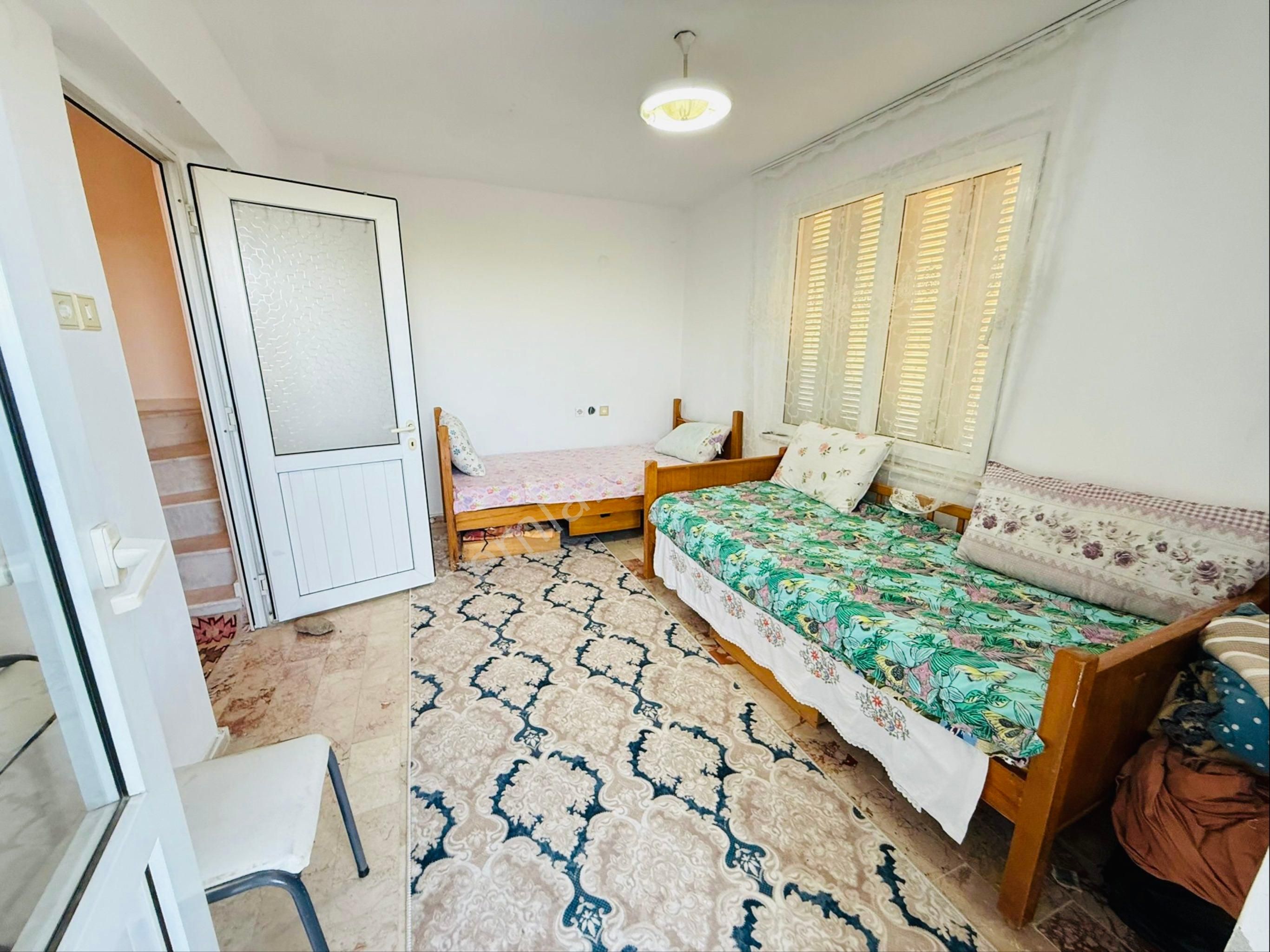 Kuşadası Davutlar Sahilinde Geniş Bahçeli 3+1 Satılık Villa - Görsel 10