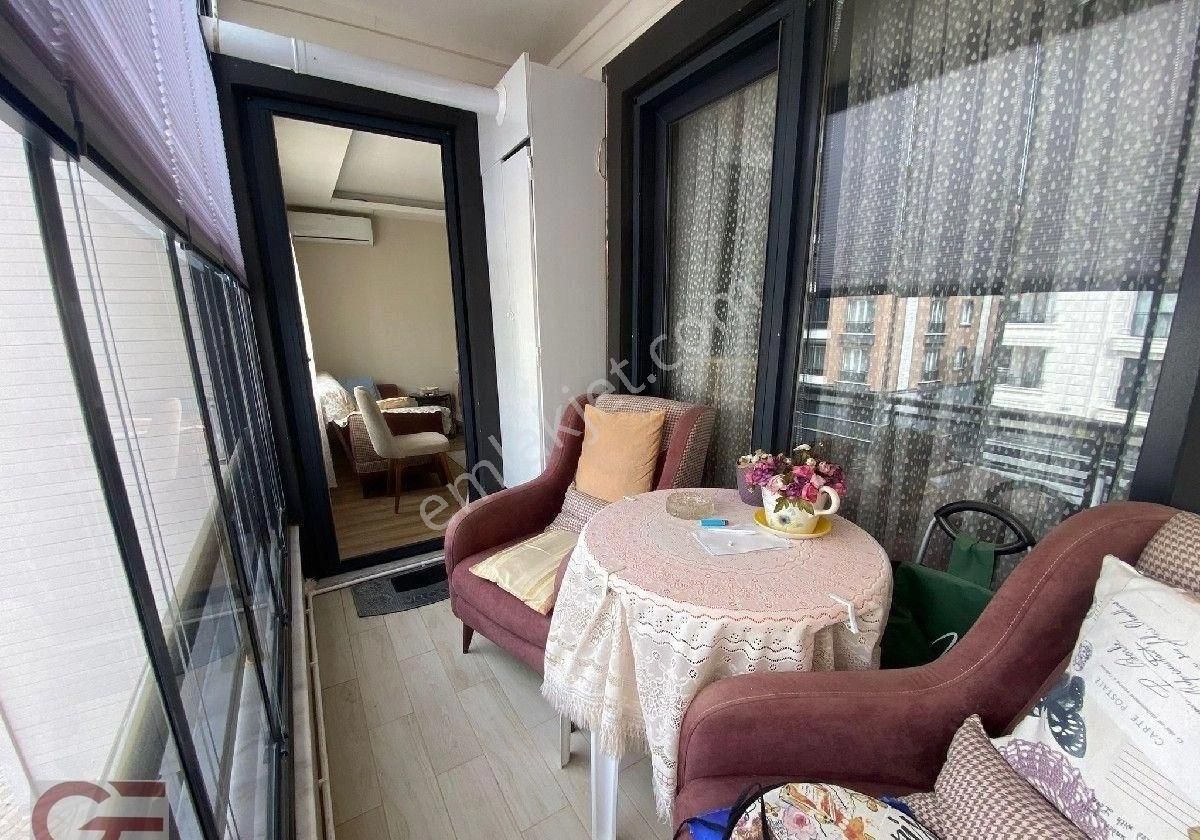 Burhaniye Merkezde 3 Yıllık Süper Manzaralı Eşyalı 1+1 Daire - Görsel 12