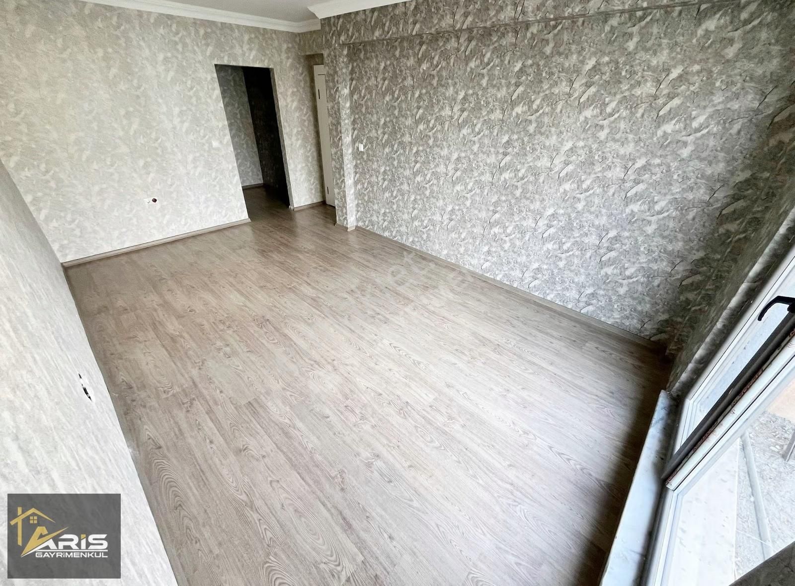 Aris'ten Site İçerisinde Yerden Isıtmalı Teras Balkonlu Delüx4+1 - Görsel 6