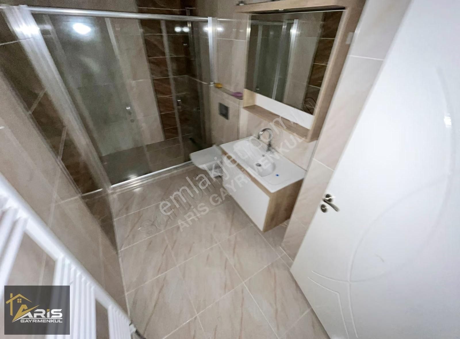 Aristen Eşsiz Genişlikte Her Anda Kalite Her Adımda Lüx! Şık4+1 - Görsel 2