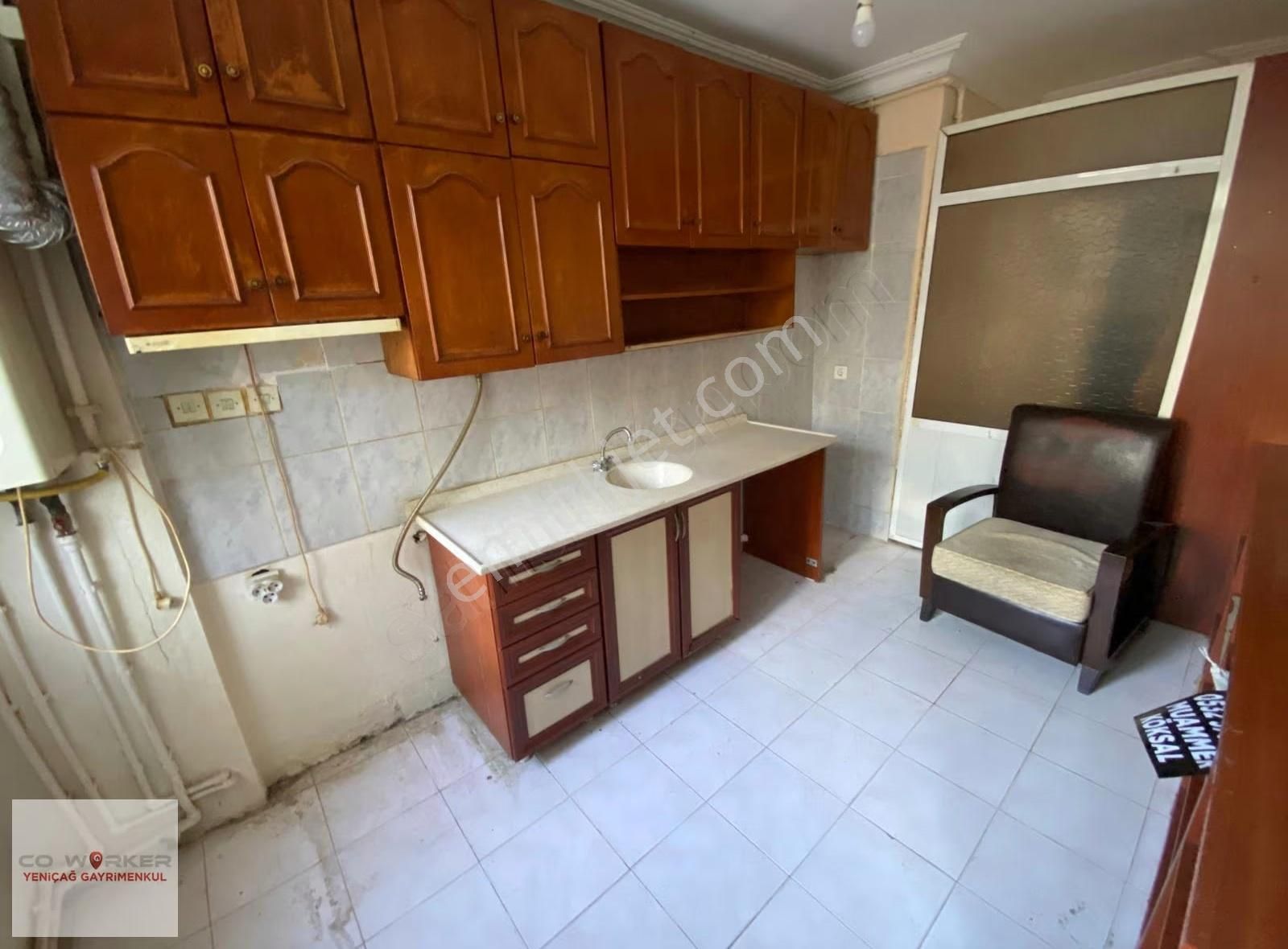 Velibaba Mahallesin'de Kiralık 2+1 Daire - Görsel 18