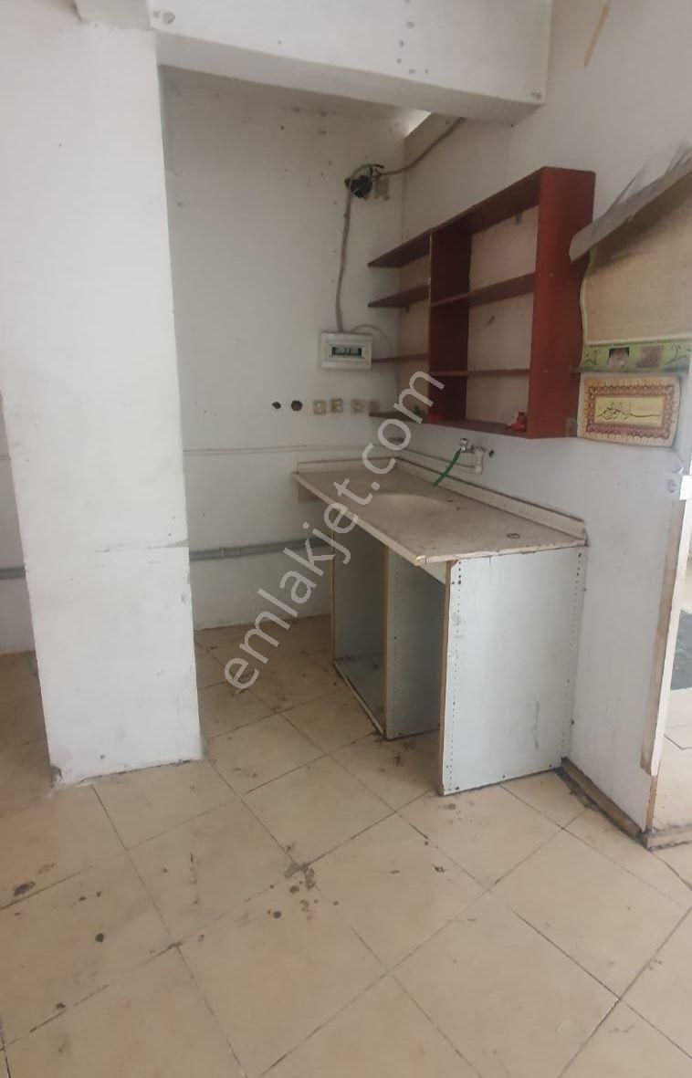 Demirkapıda Kiralık Dükkan Düz Giriş 95m² - Görsel 4