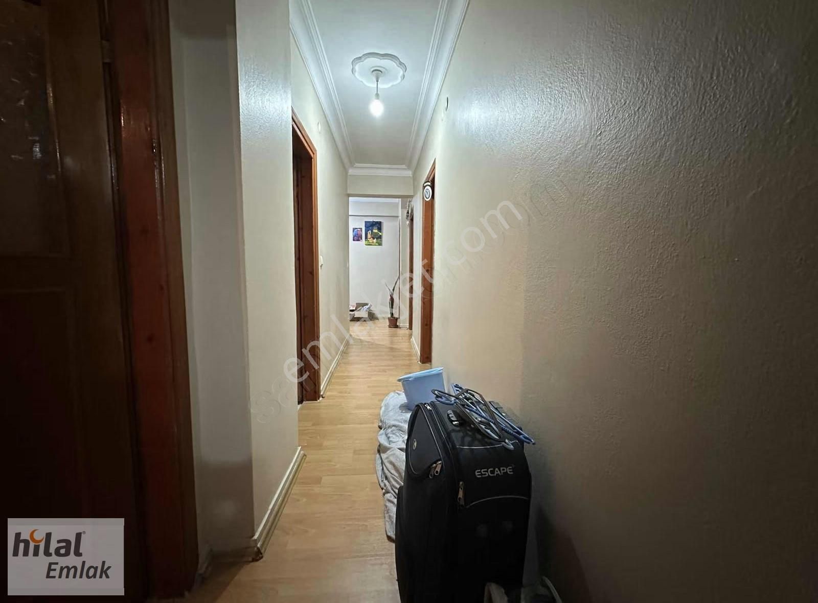 Esenevler Mahallesin De İskanlı Kat Mülkiyetli 3+1 Arakat Daire - Görsel 29