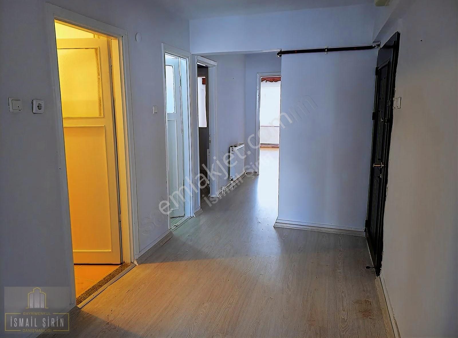 İsmail Şirinden Ilıca Cad.merkezi Konumda Ara Kat Bakımlı Daire - Görsel 22