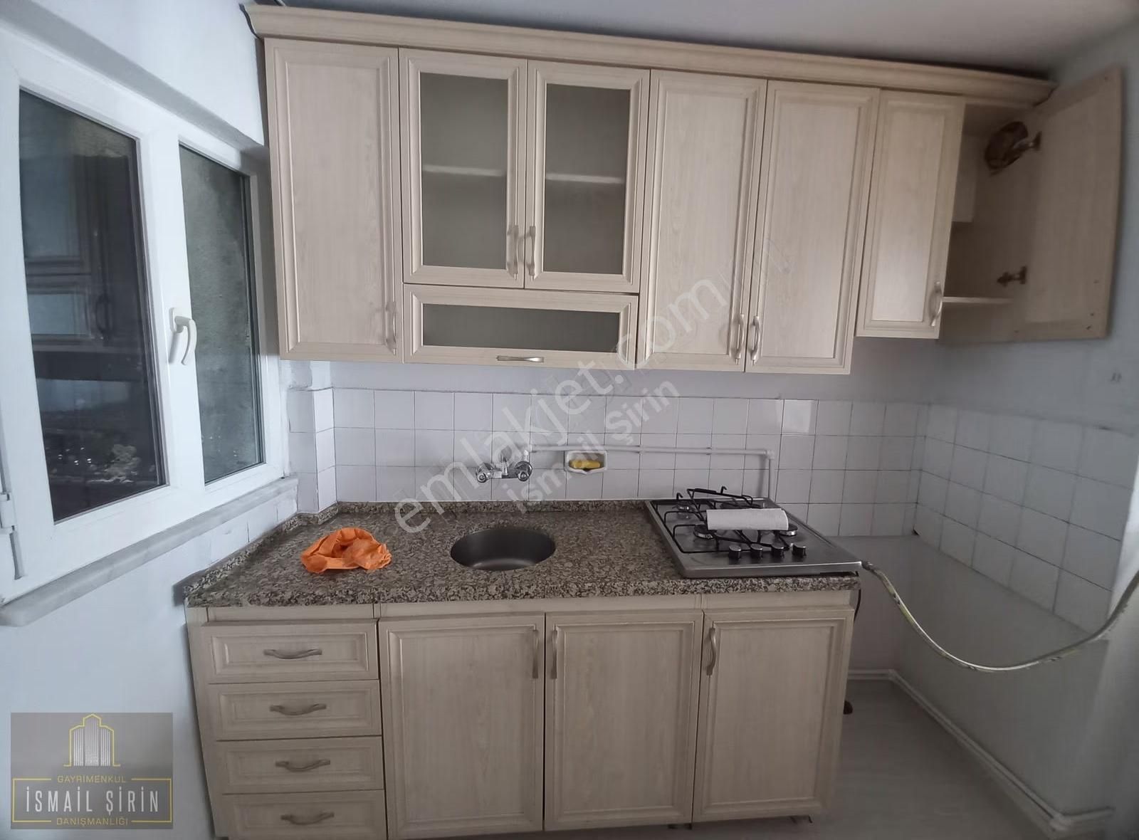 İsmail Şirinden Ilıca Cad.merkezi Konumda Ara Kat Bakımlı Daire - Görsel 9