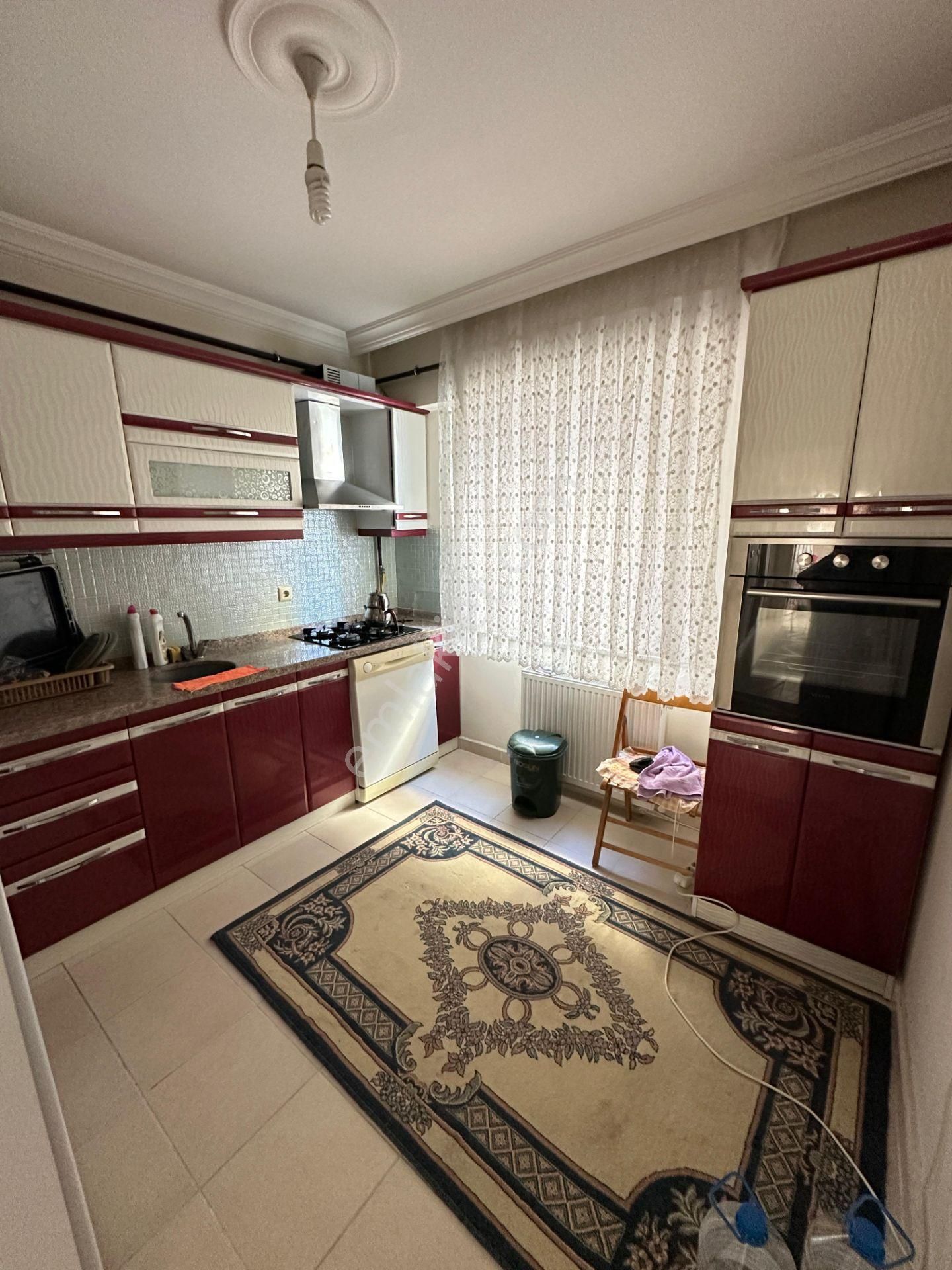 Pamukova Merkezde 3+1 Eşyalı Kiralık Daire - Görsel 3