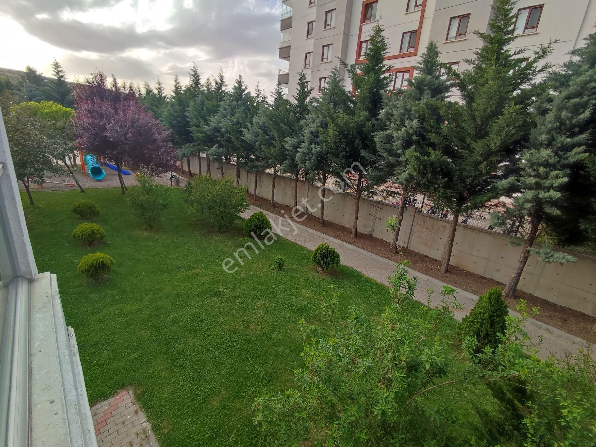 Cumhuriyet Site İçi Satılık 4+1 Daire - Görsel 10