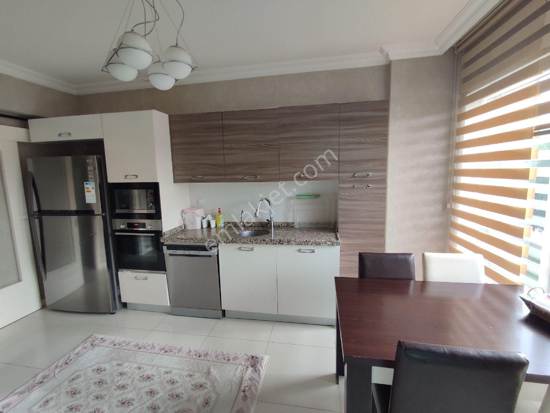 Cumhuriyet Site İçi Satılık 4+1 Daire - Görsel 12