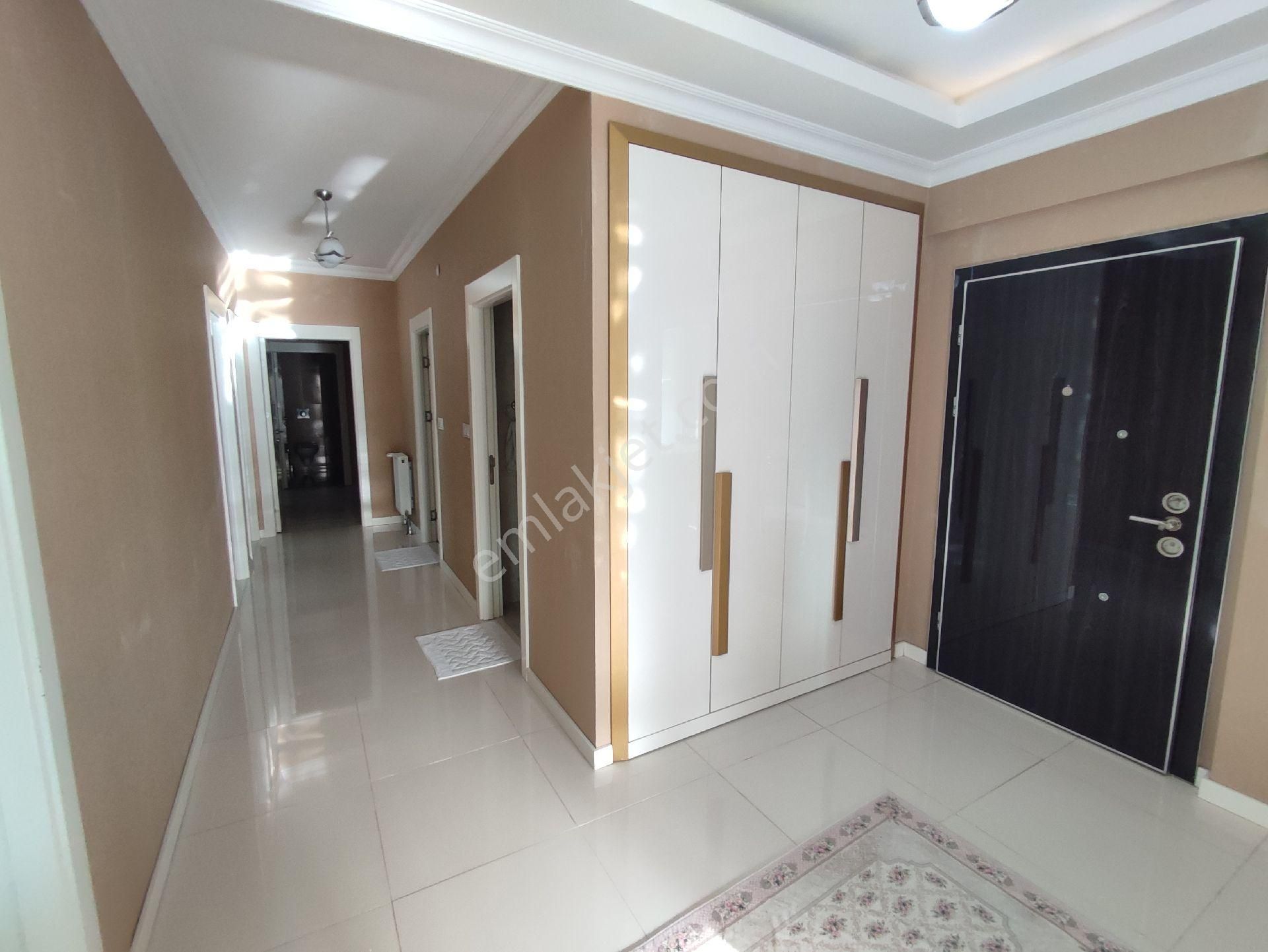 Cumhuriyet Site İçi Satılık 4+1 Daire - Görsel 20