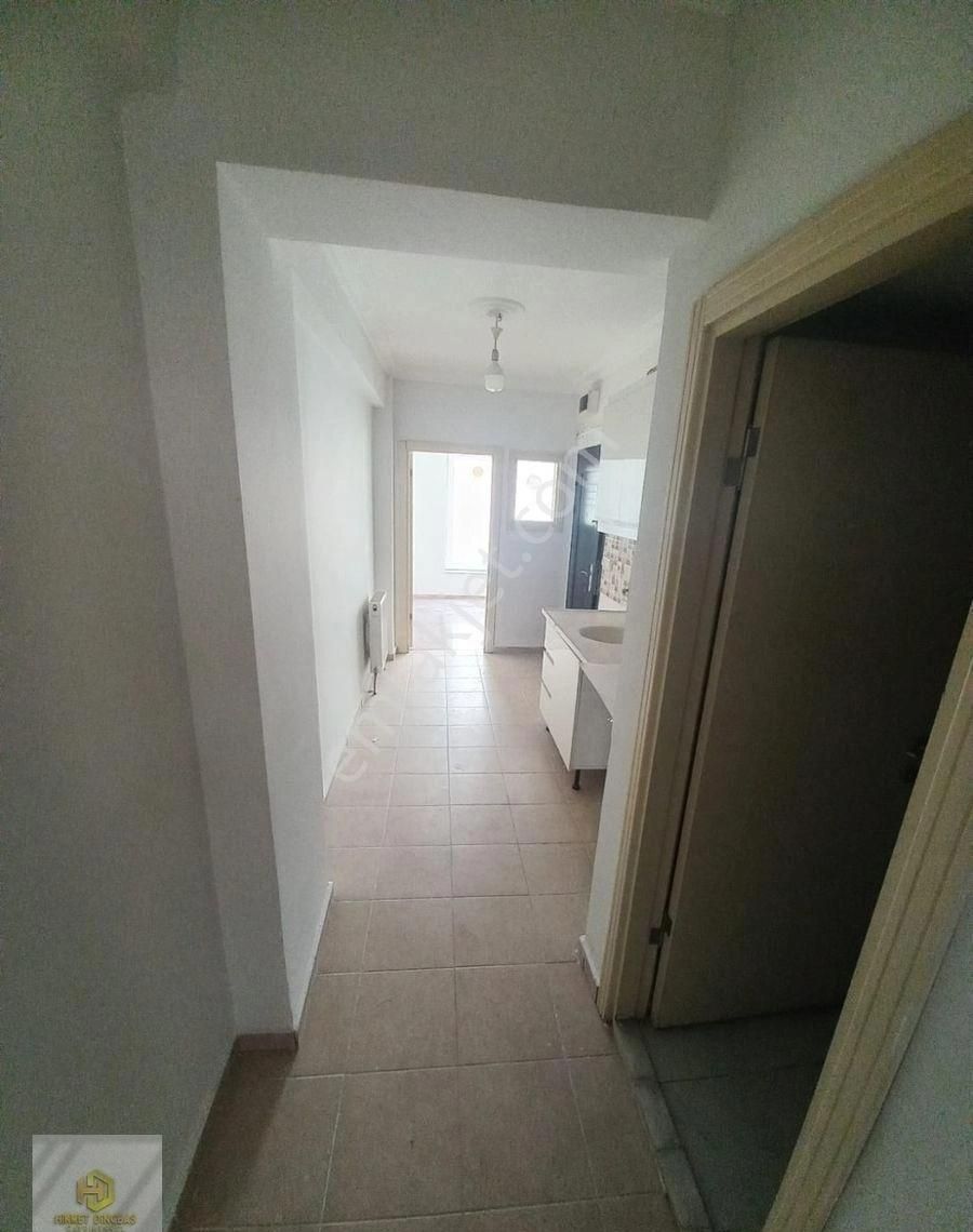 Eskibağlar Mahallesi Collesium Yakını Kiralık 1+1 Daire - Görsel 7