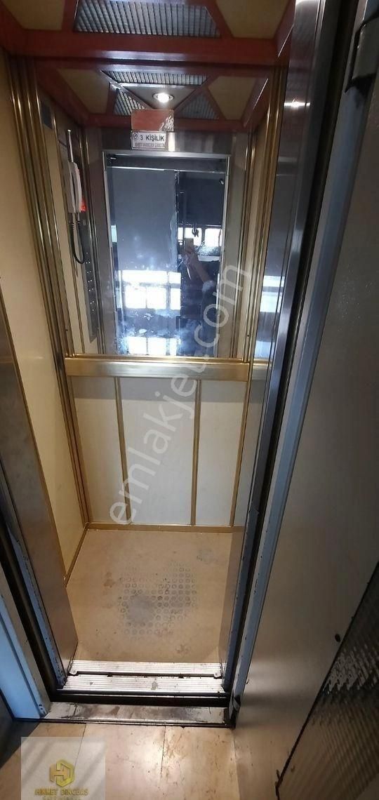 Zafer Mahallesi Gazi Yakup Satar Üzerinde Satılık 3+1 Daire - Görsel 4