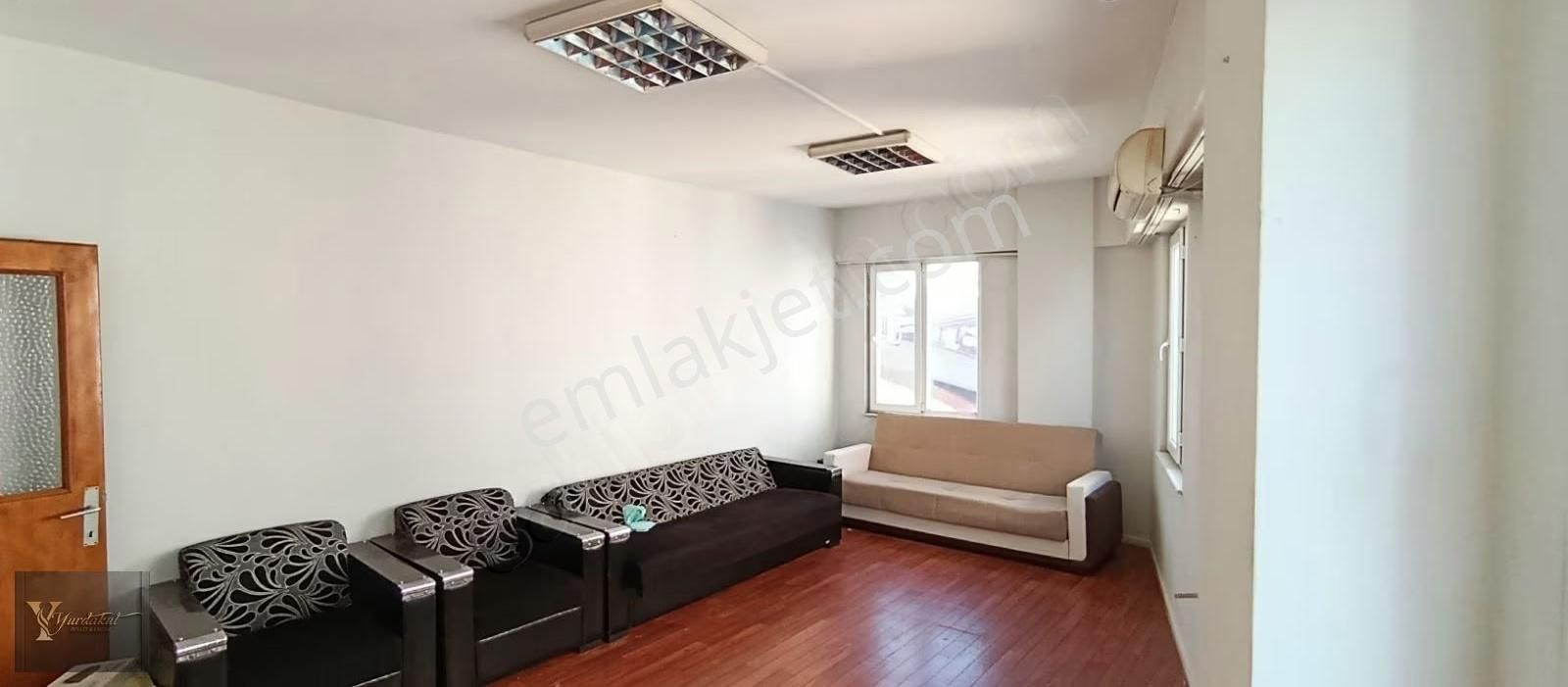 Kiralık 2+1 Ayrı Mutfak Geniş Daire Işıklar Caddesine Yakın - Görsel 6