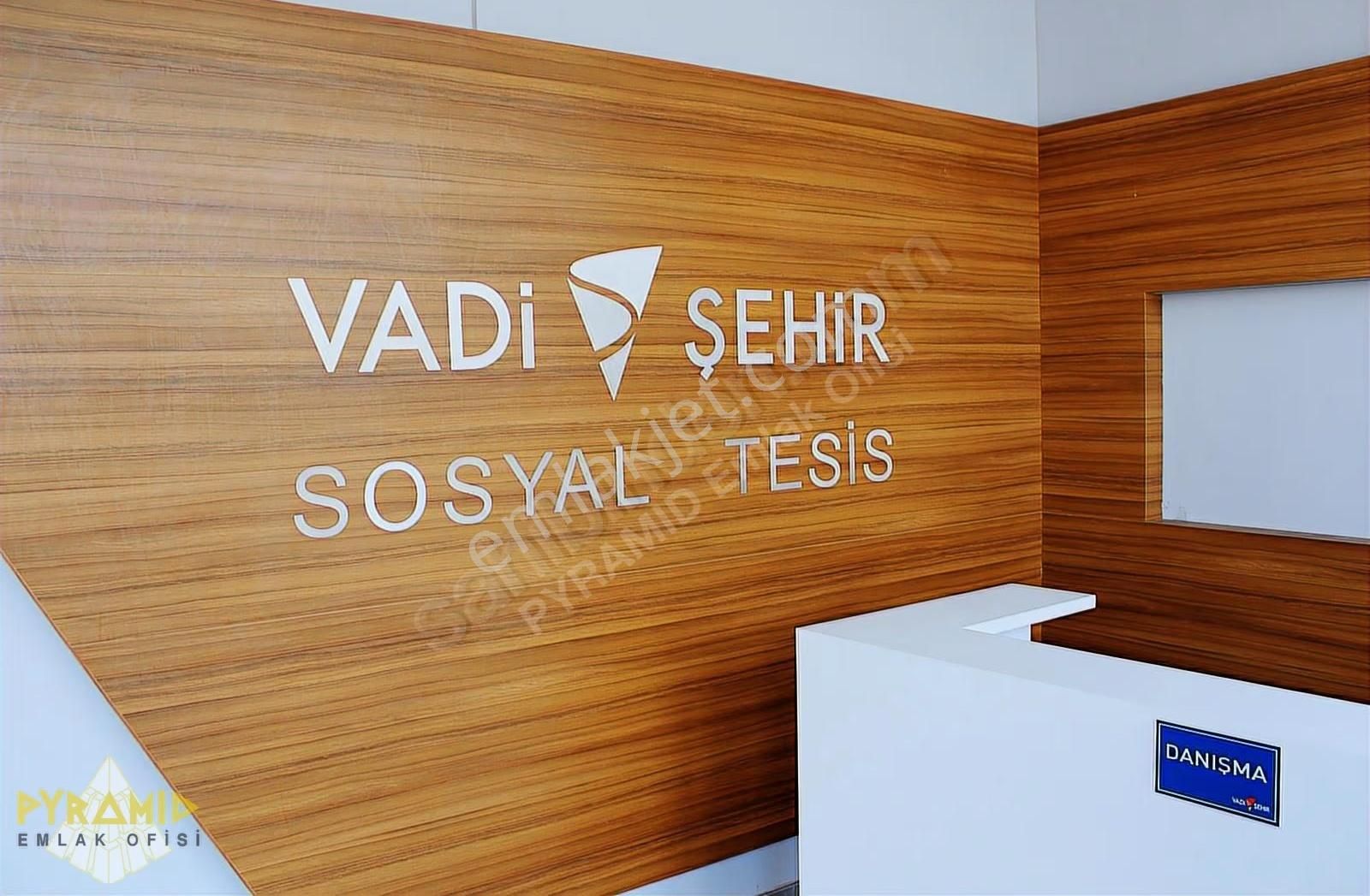 Pyramıd'den Vadişehir 3.etap Konak Tipi Vadi Cephe Lüx(206m2)4+1 - Görsel 18