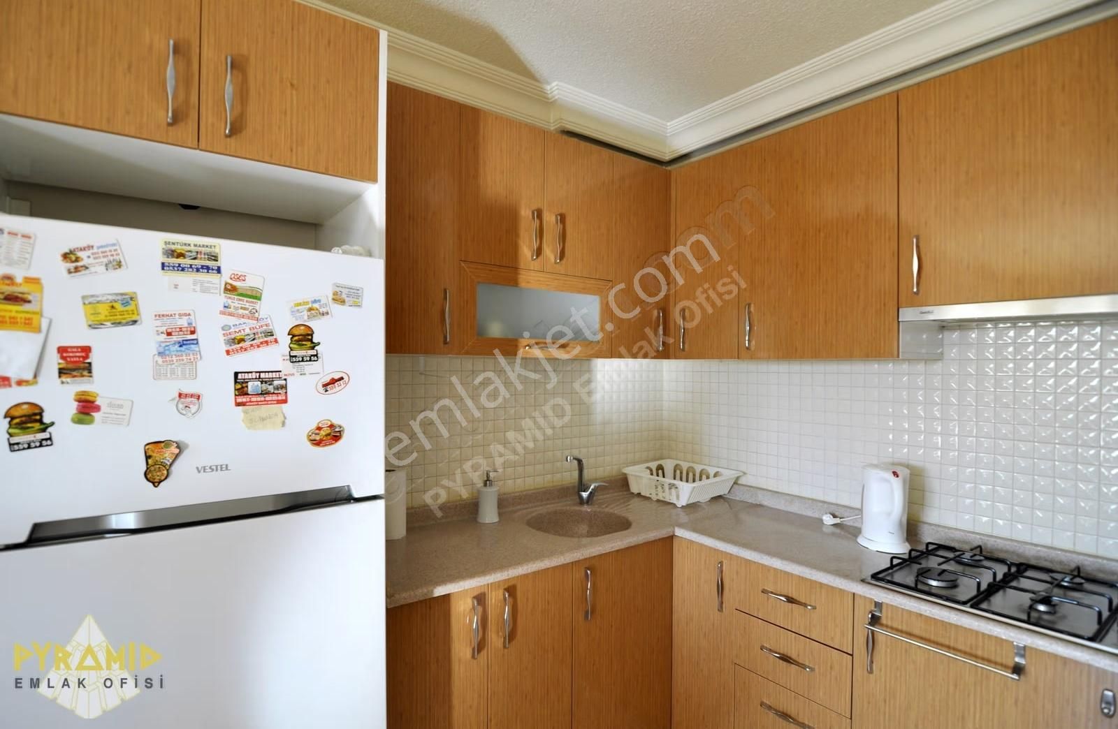 Pyramıd'den Ataköy 7-8.kısım Turkuaz Sitesi Bakımlı 1+1 Daire - Görsel 4