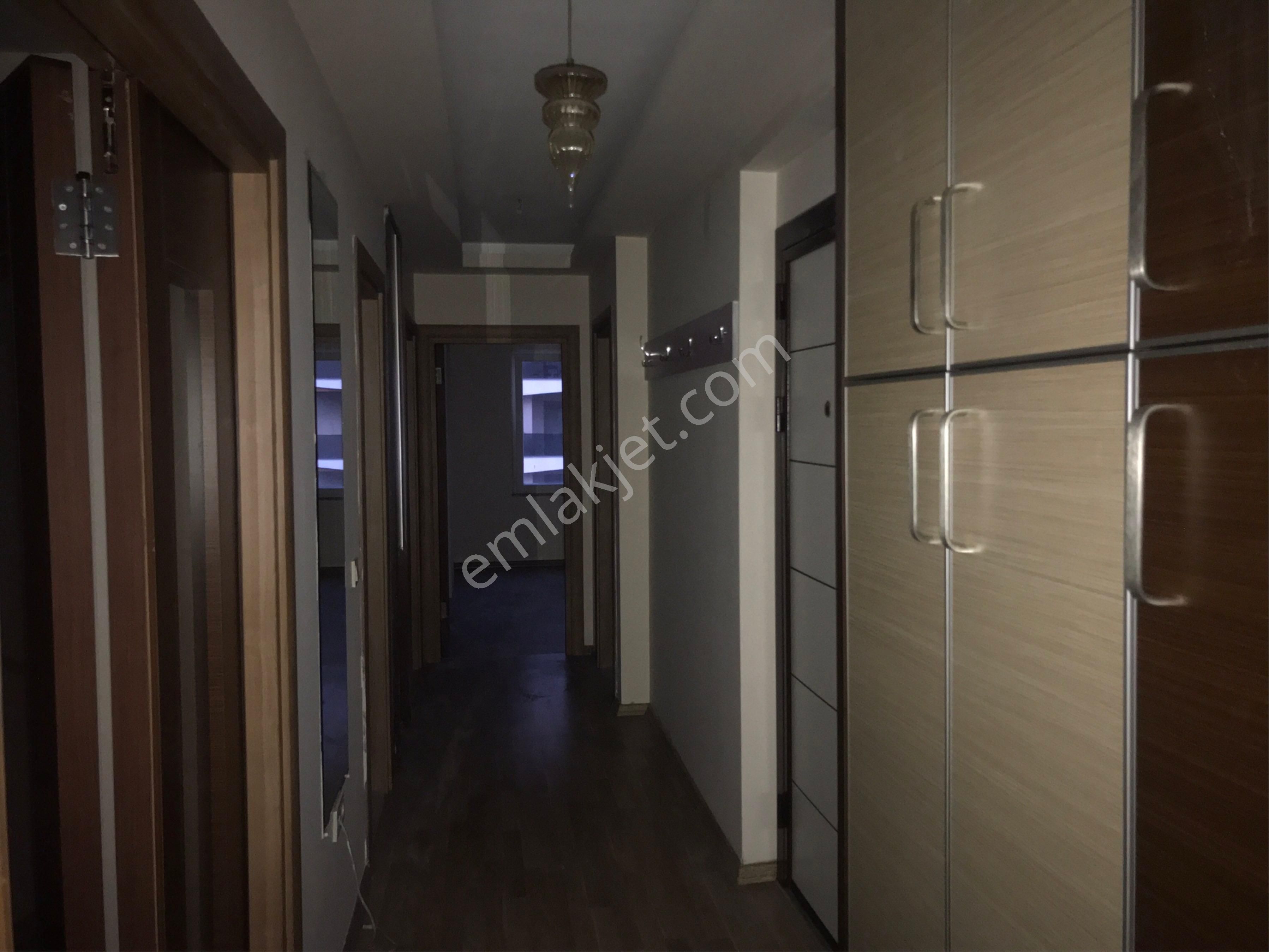 Antalya Konyaaltı Mollayusuf Mah Havuz Doğalgazlı Kapalı Otoparklı Sitede 2+1 Kiralık Daire - Görsel 15