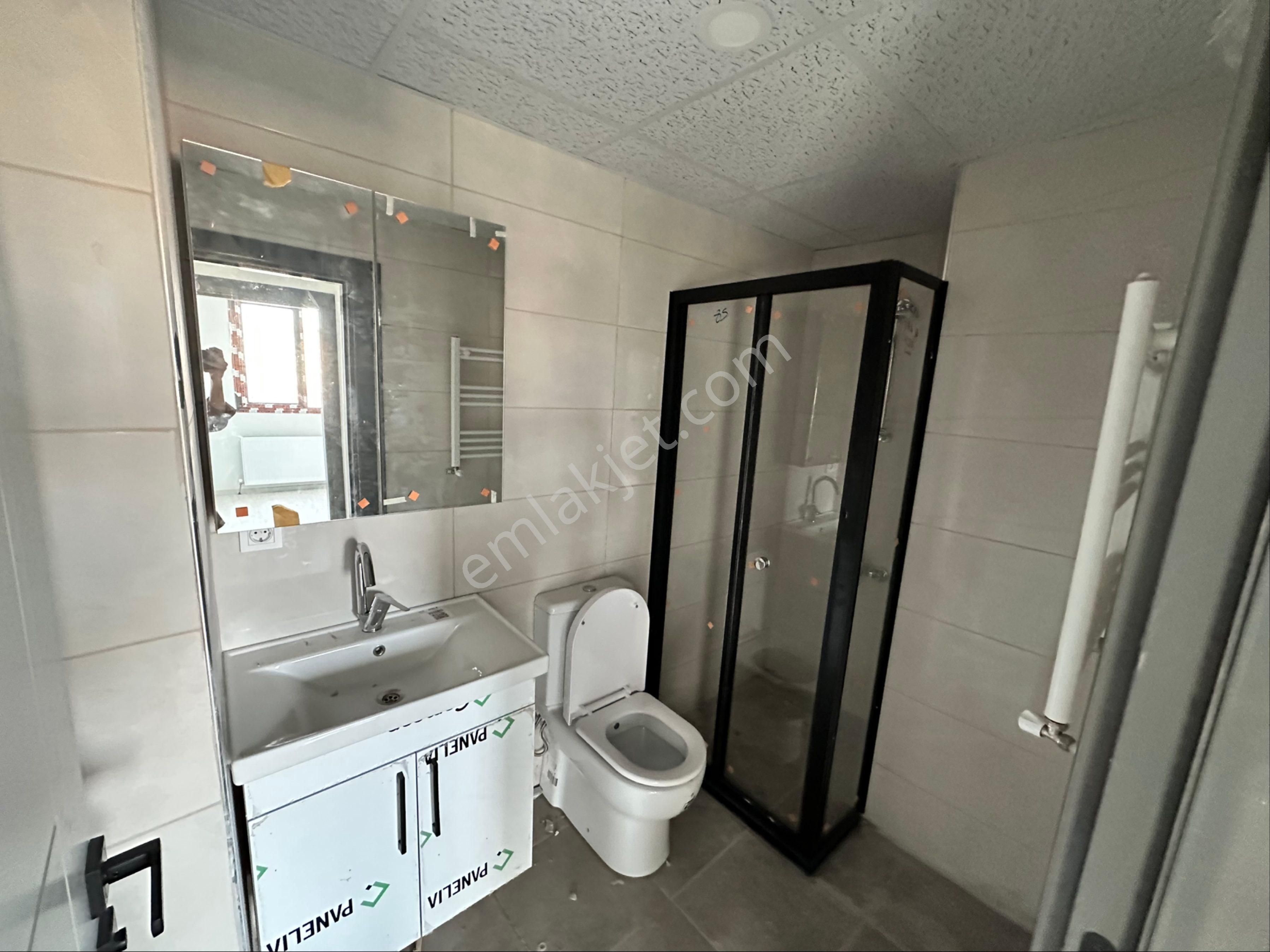 Kirazlı Metro Dibinde Sıfır, Lüks ,site İçerisinde 2+1 Daire - Görsel 24