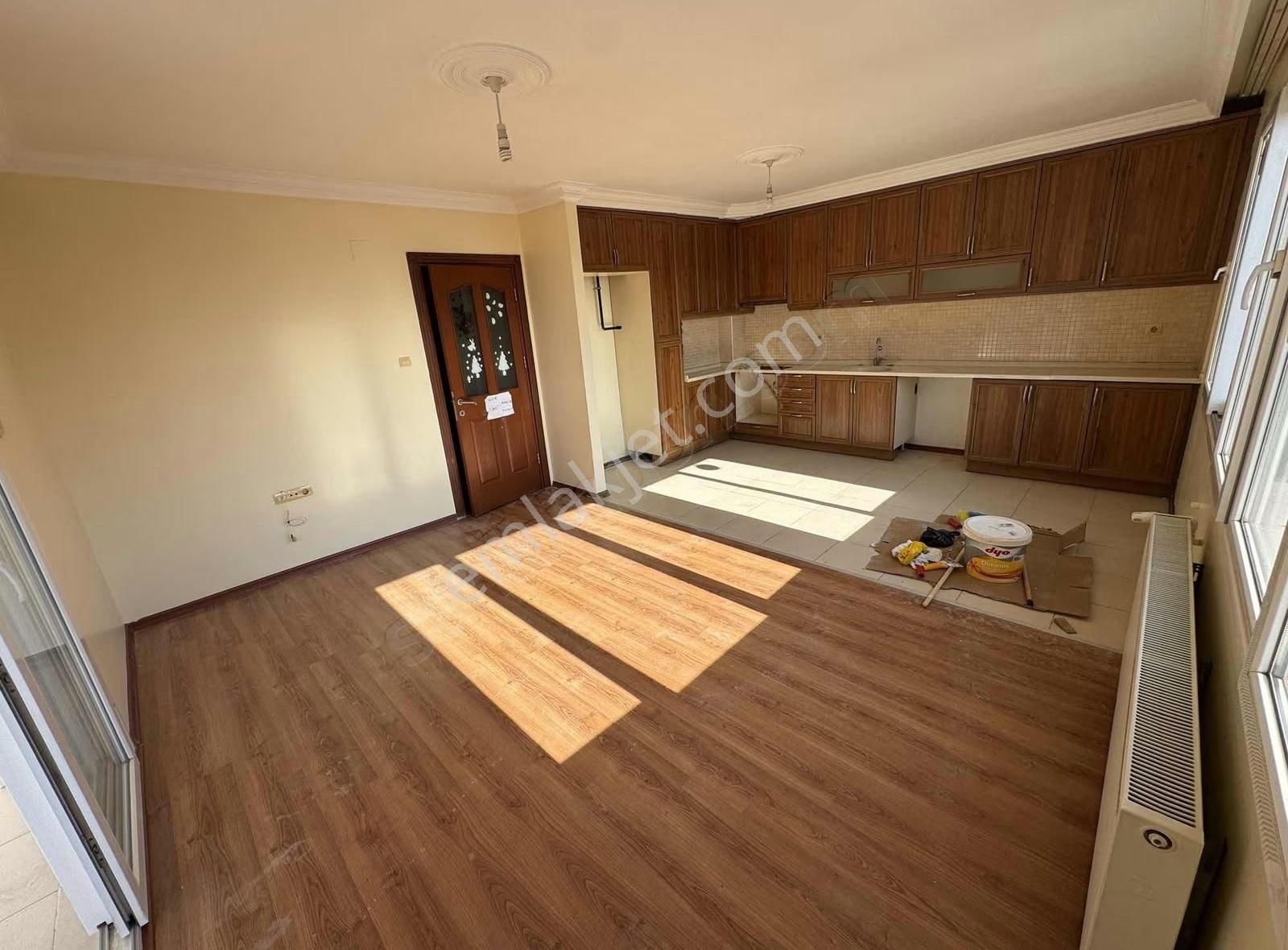 100 Yılda Bulvar Üzeri Kiralık 3+1 - Görsel 22