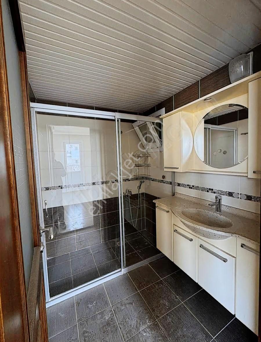 2000 Evlerde Bulvar Üzeri Geniş 4+1 - Görsel 4