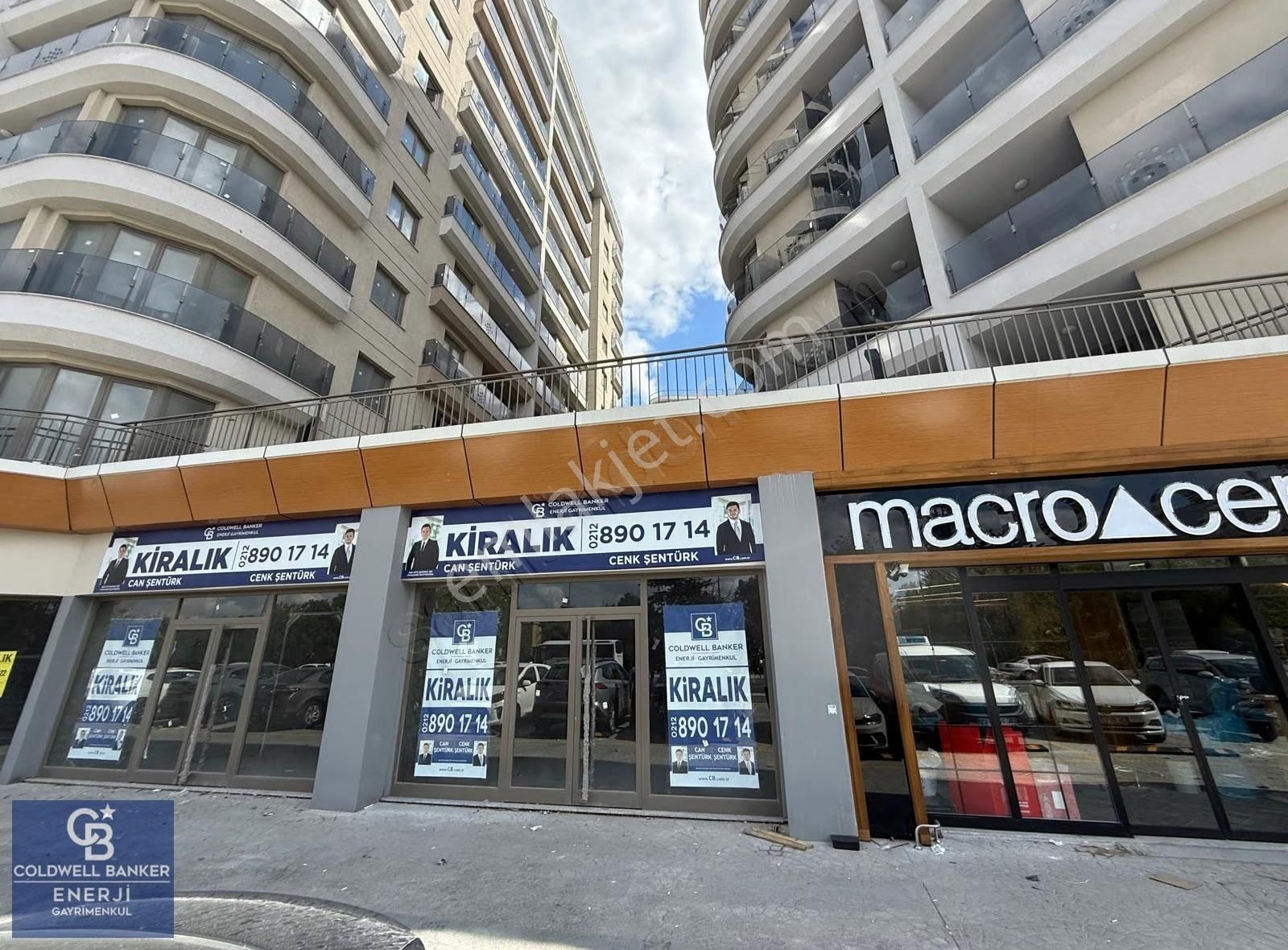 Halkalı Brand Atakent 2 Kiralık 355 M2 Dükkan & Mağaza