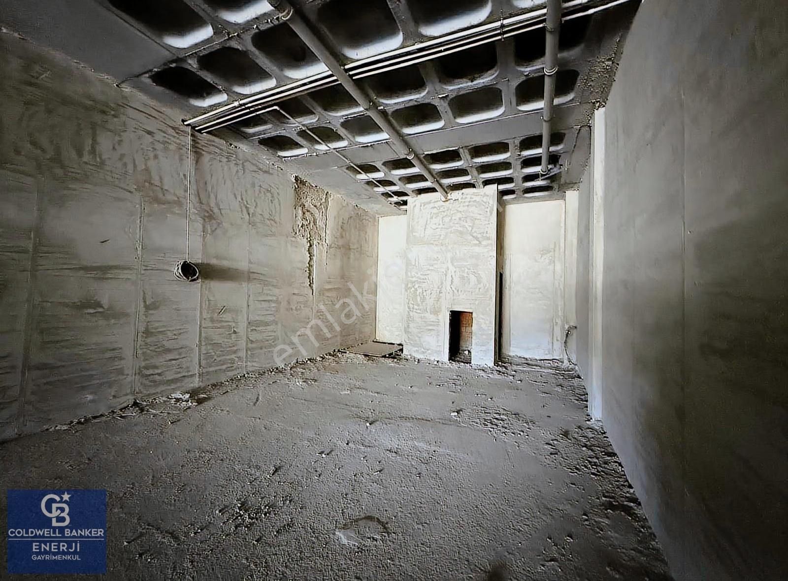 Brand Atakent Kiralık Net 225 M2 Dükkan & Mağaza Ana Cadde Üzeri - Görsel 8