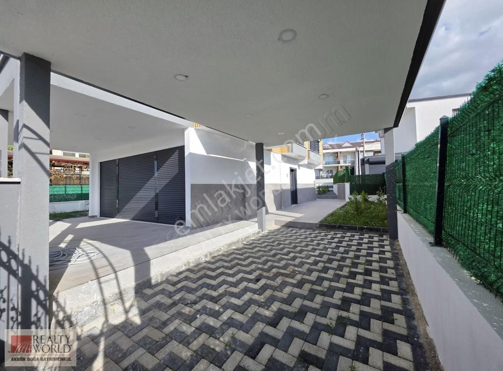 Didim Akbük'de Acil Satılık Müstakil Bahçeli,havuzlu Sıfır Villa - Görsel 9