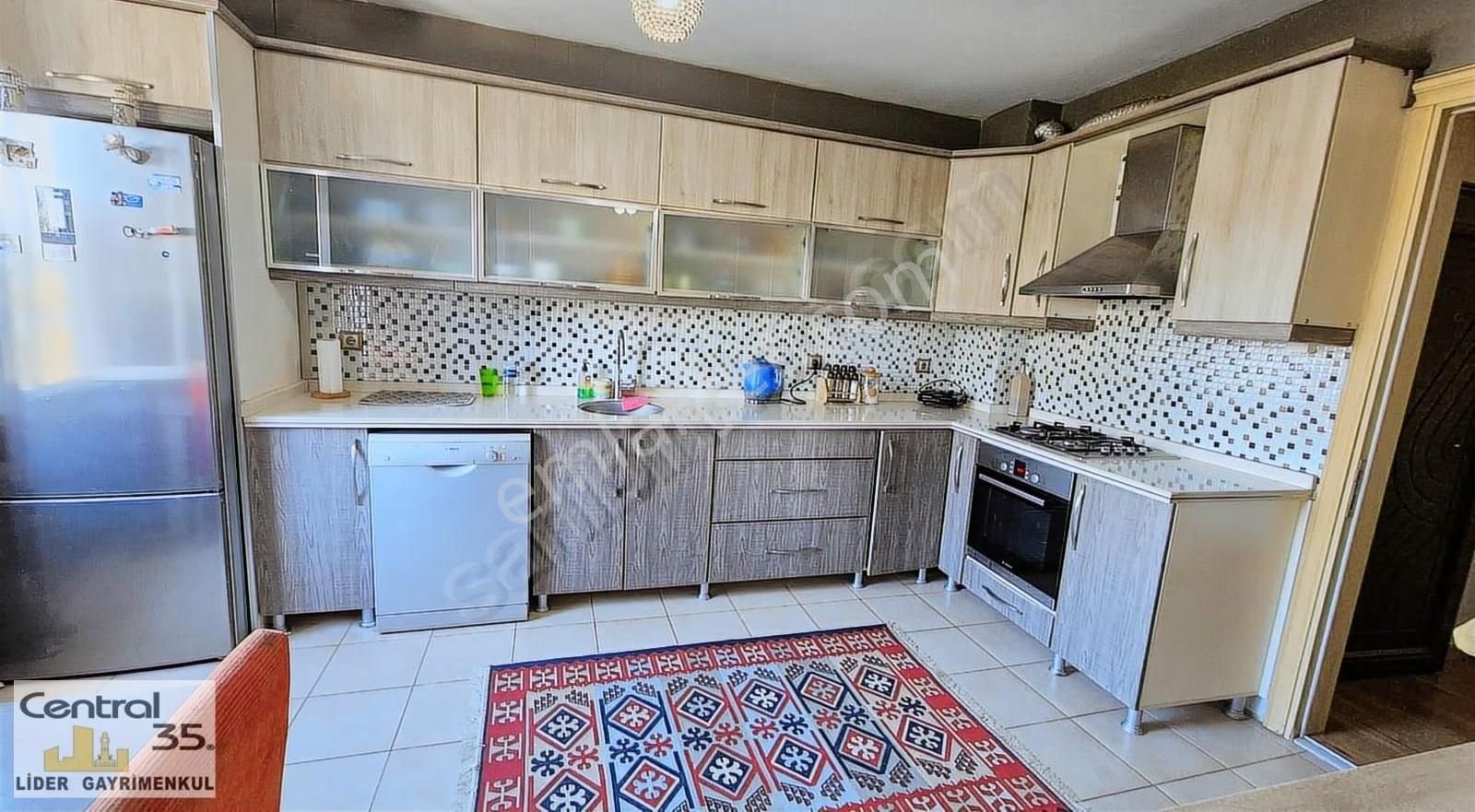 Central 35 Lider'den Şirinyer Hipodrom Karşısı Mh 135 M2 Net 3+1 - Görsel 15