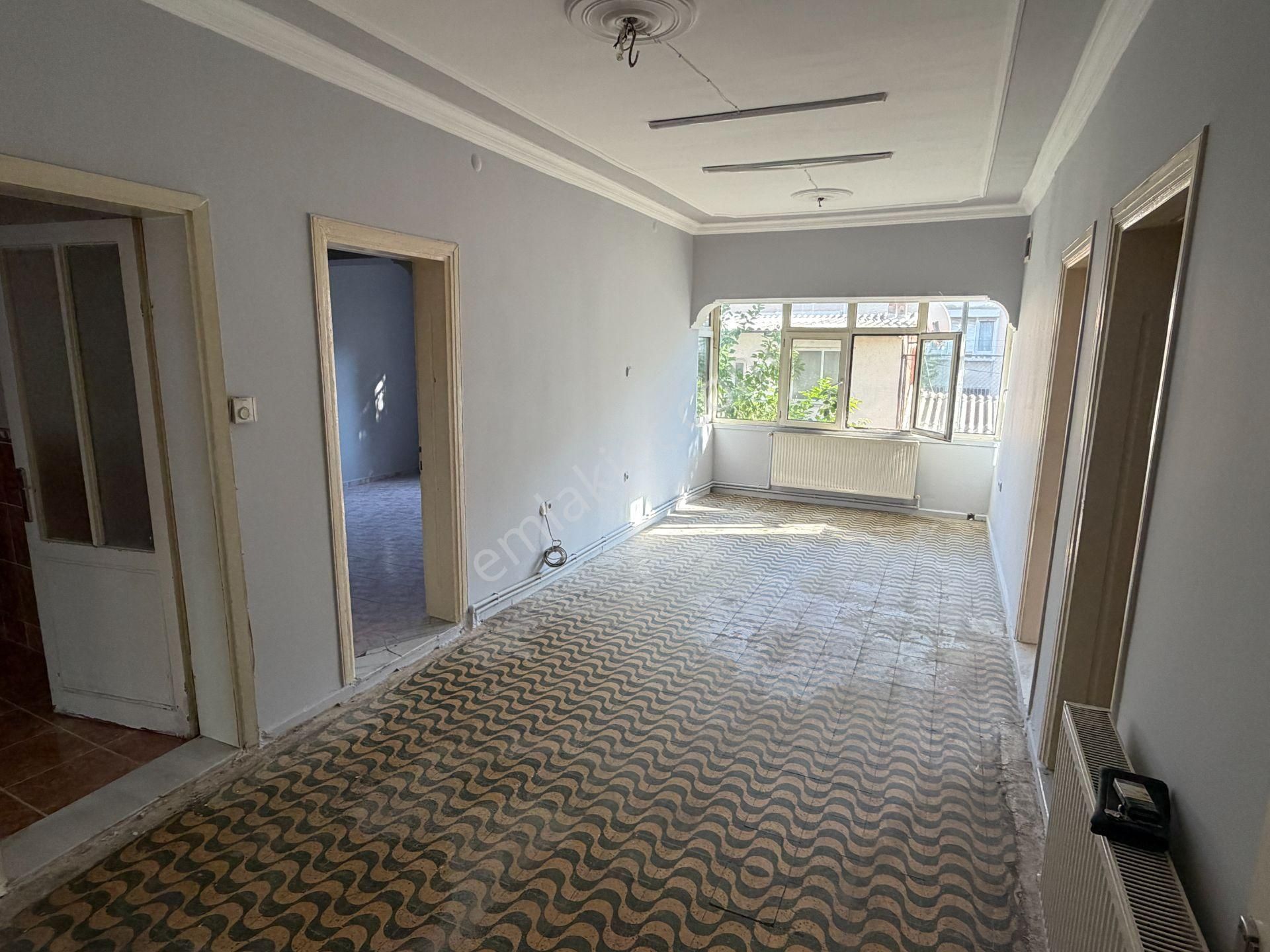 Central 35 Lider Koçu İzban Yakını 125 M2 3+1 D.gazlı Kiralık - Görsel 2