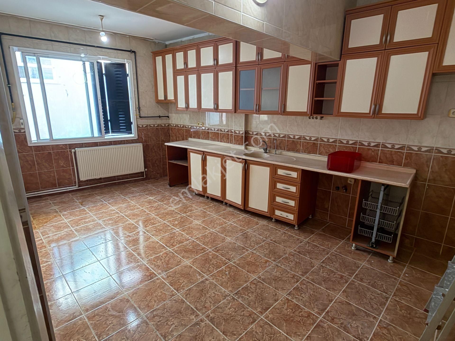 Central 35 Lider Koçu İzban Yakını 125 M2 3+1 D.gazlı Kiralık - Görsel 10