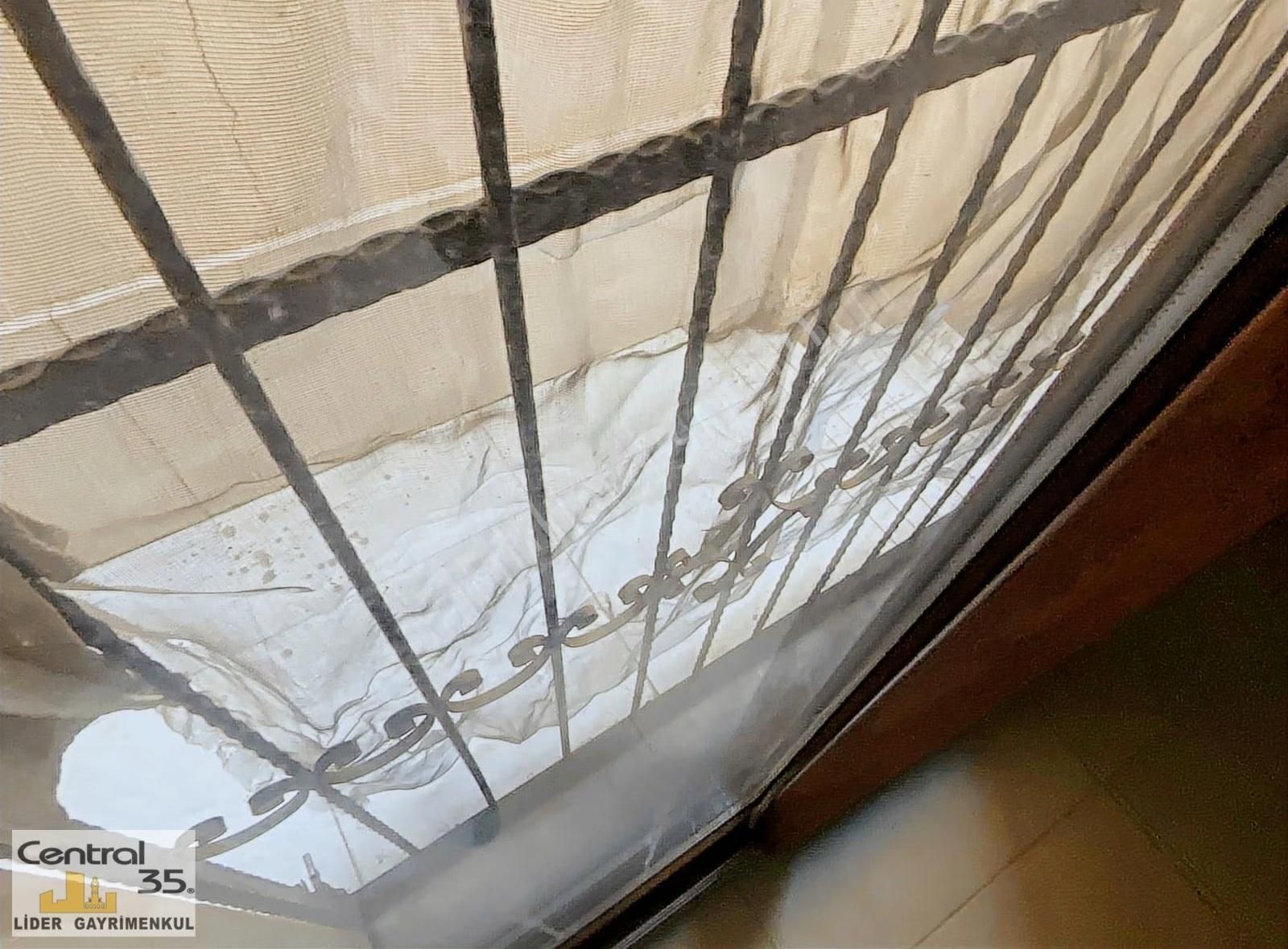 Central35 Buca Üçkuyular 55 M2 2+0 D.gazlı Kiralık Daire - Görsel 12