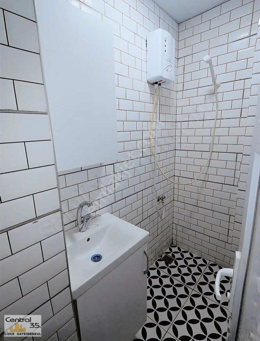 Central 35 Lider'den Şirinyer İzban Yakını 25 M2 Satılık İşyeri - Görsel 3