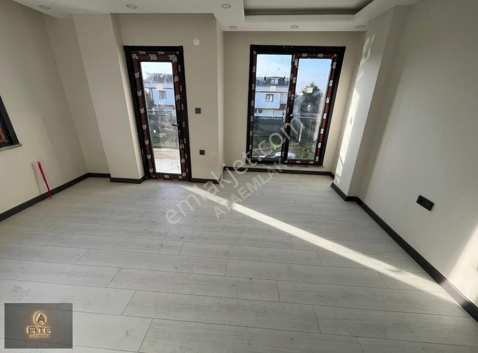 Ata Gayrimenkul'den Sahil Tarafında 2 Katlı 4+1 Satılık Villa - Görsel 18