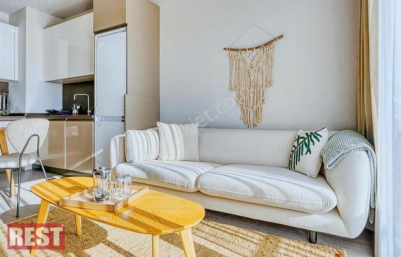 Dap Sitesinde Balkonlu Sıfır Tasarım Eşyalı Kiralık Daire - Görsel 11