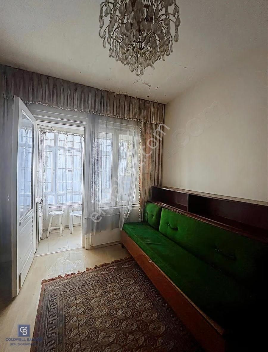 Sultanahmet Küçük Ayasofya Caddesin De 1+1 Satılık Köşe Daire - Görsel 6