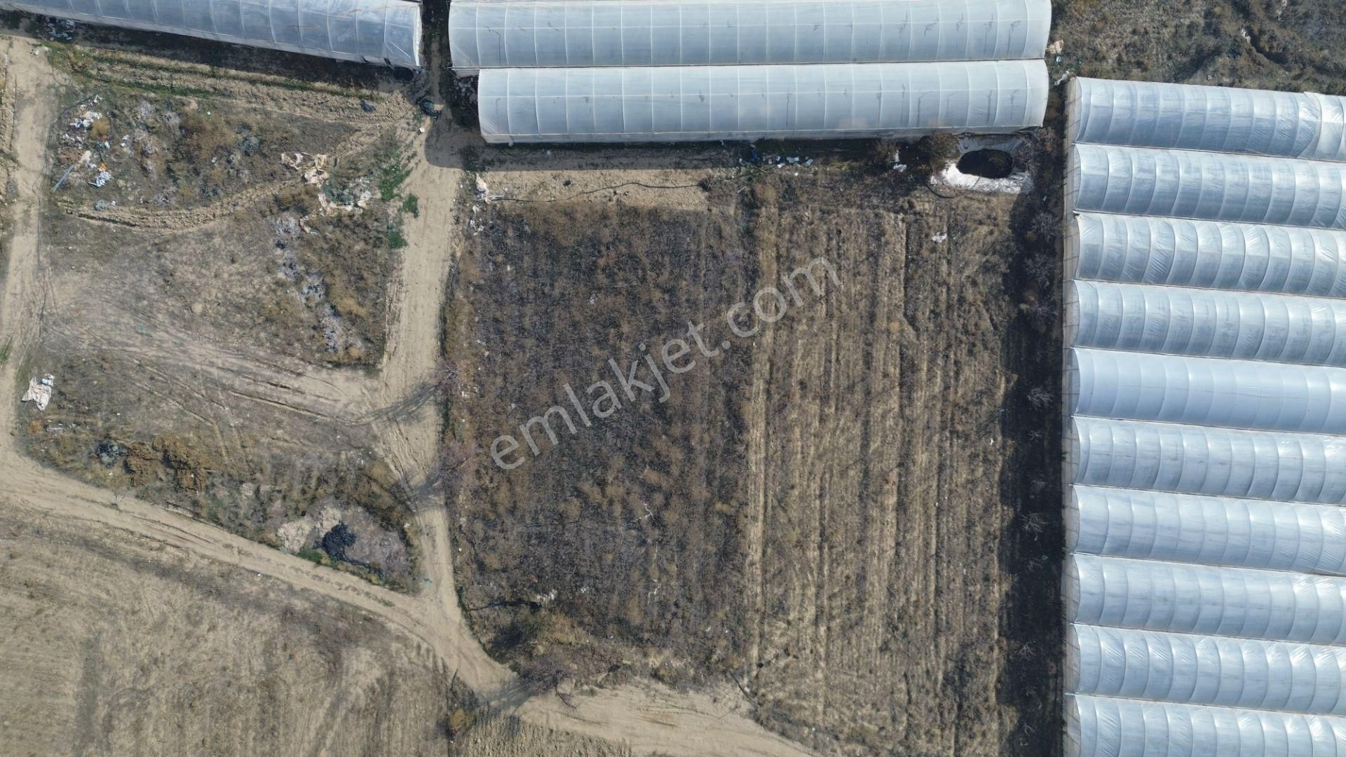 Vip Gayrimenkul'den Müren Mah. Anayolayakın Konumda1.197m² Tarla - Görsel 15