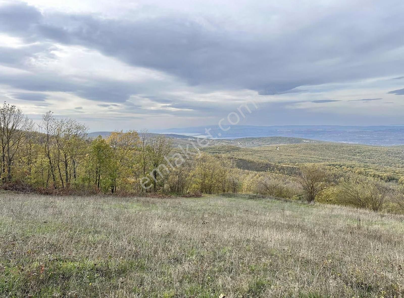 Özdemir Den Güngörende Eşsiz Göl Ve Şehir Manzarası - Görsel 3