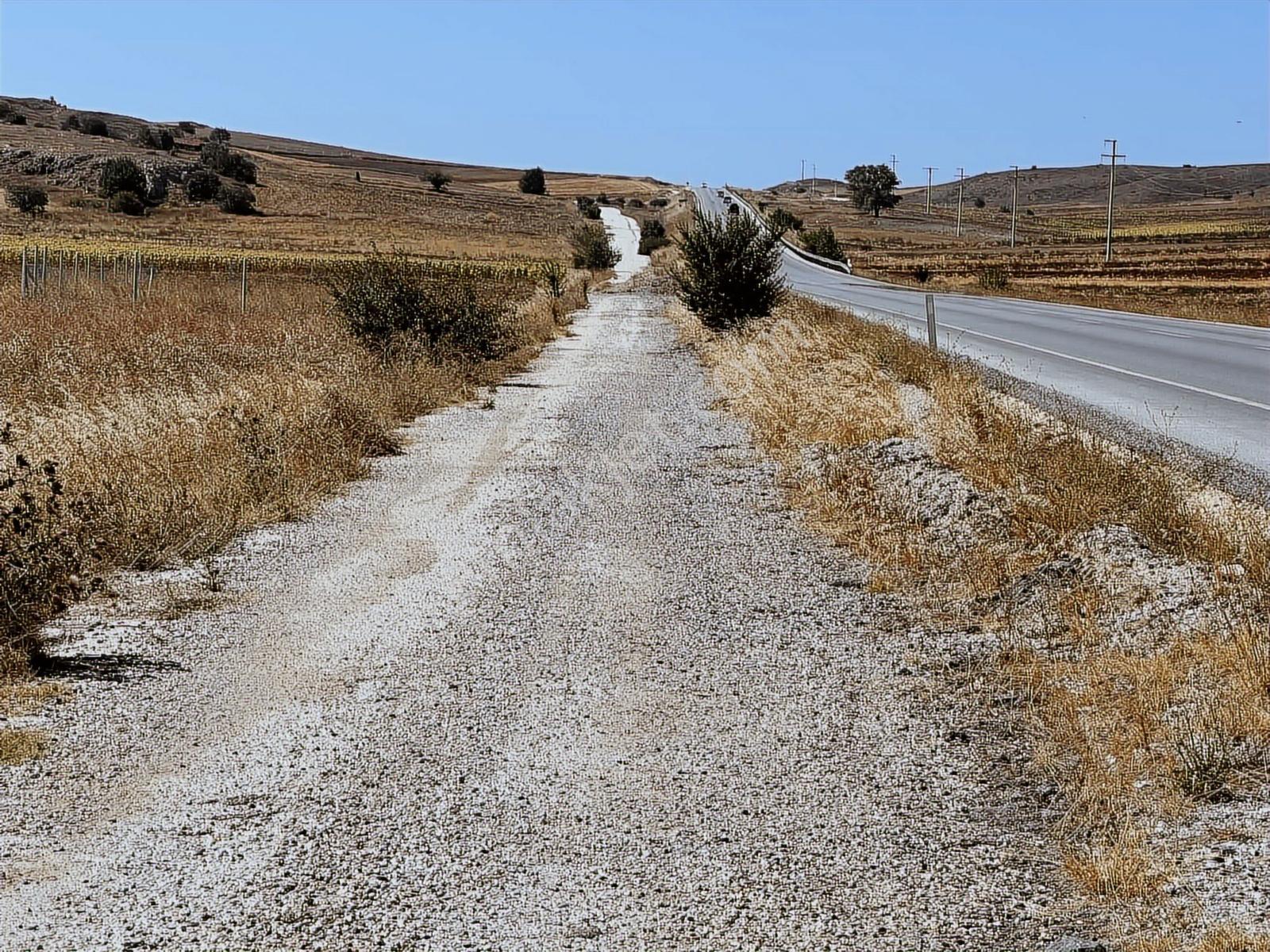 Başkan Emlaktan Satılık Bilecik Söğüt Yeşilyurt'ta 379 M2 Tarla - Görsel 7
