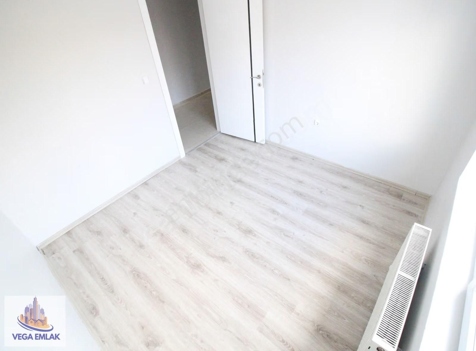 Vega Emlak'tan Ova Market Yakını Dublex 4+1 Satılık Yapılı Daire - Görsel 28