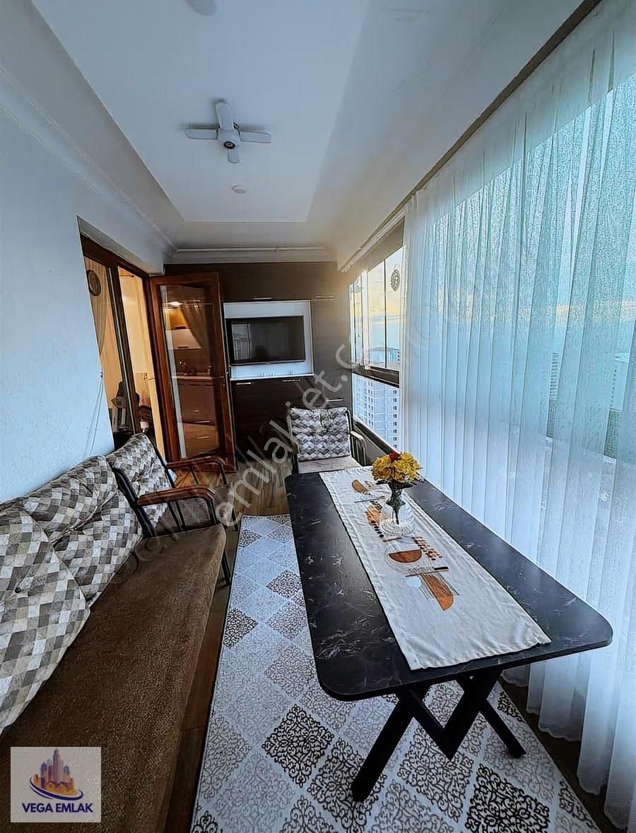 Vega Emlak'tan Full Yapı 4+1 Geniş Ana Cadde Sınırı Site Dairesi - Görsel 7