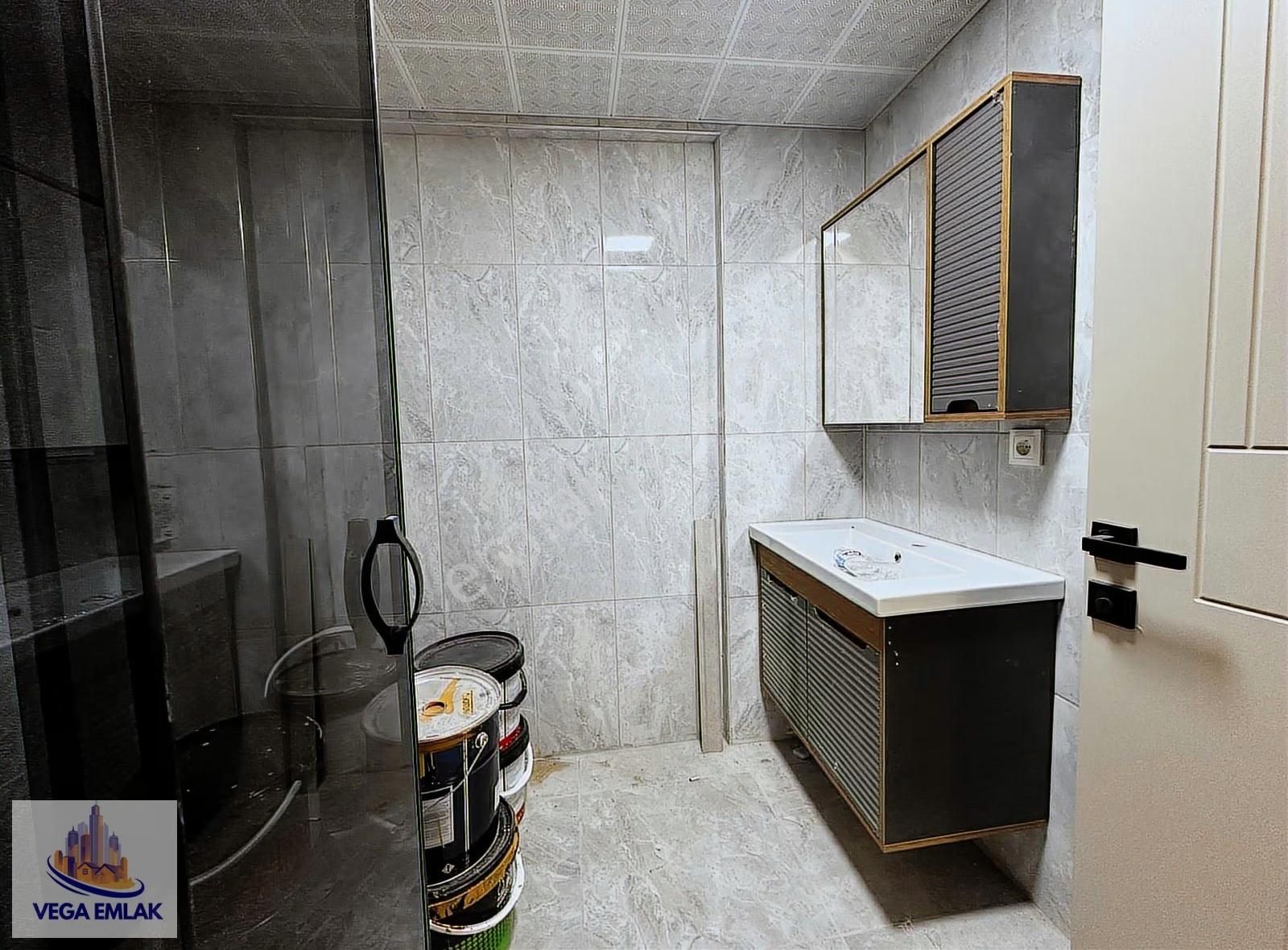 Vega Emlaktan Lüks Yapılı Yıldız Göbek Yakını Sıfır 3+1 Daire - Görsel 20