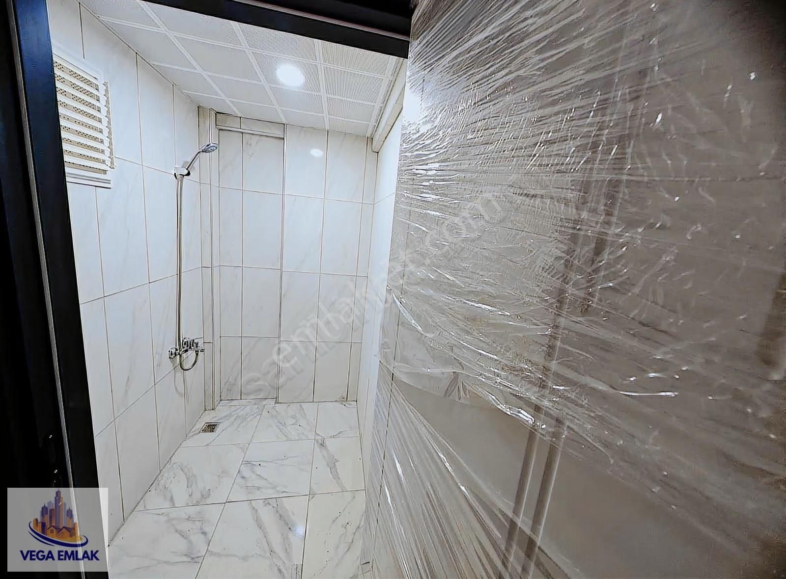 Vega Emlaktan Merkezi Lokasyonda Sıfır Ön Cephe 3+1 Daire - Görsel 6