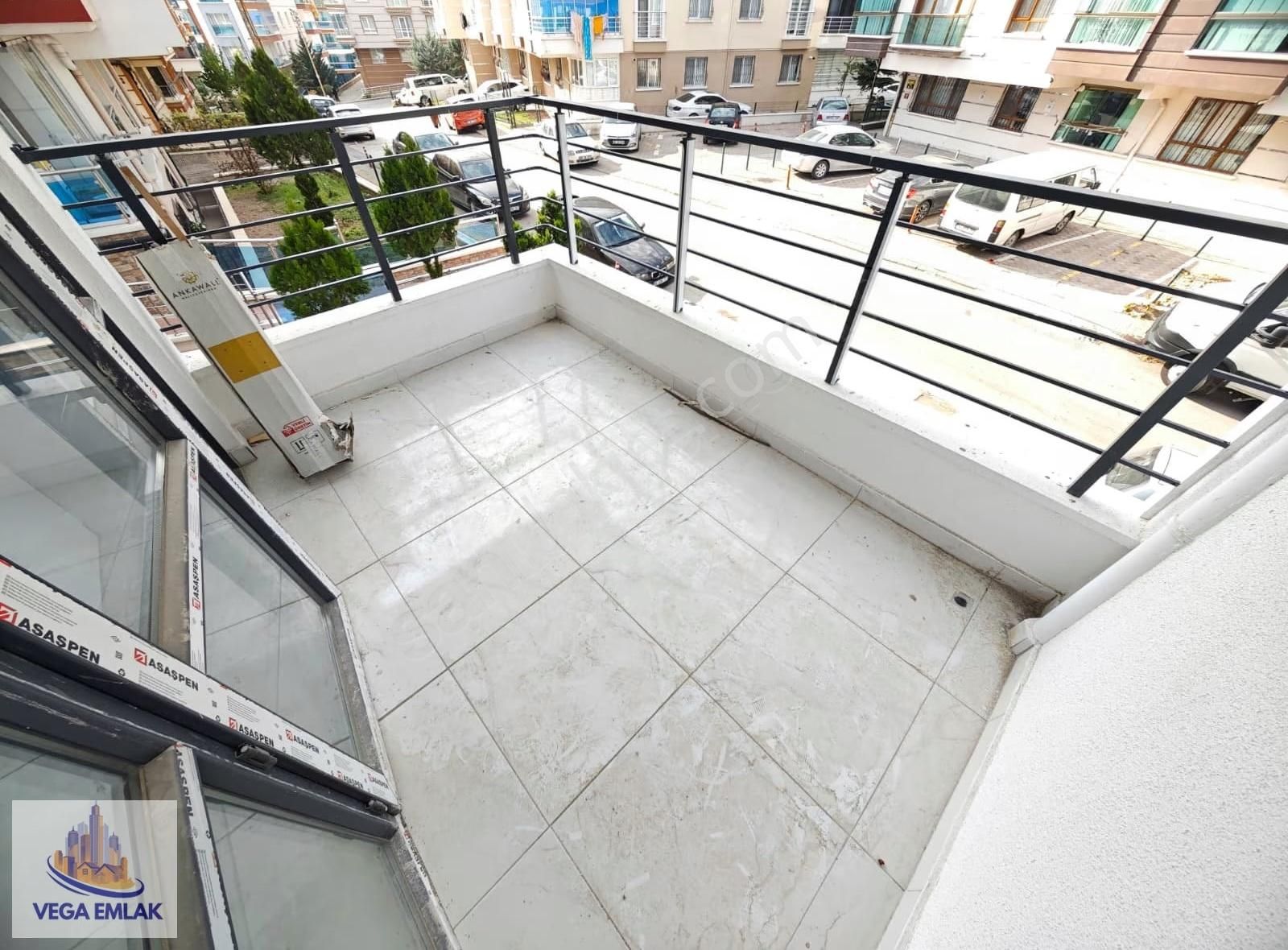 Vega Emlaktan Merkezi Lokasyonda Sıfır Ön Cephe 3+1 Daire - Görsel 7
