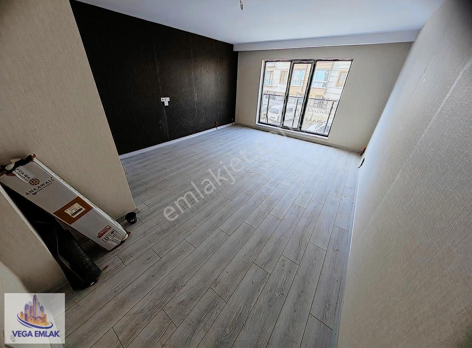 Vega Emlaktan Merkezi Lokasyonda Sıfır Ön Cephe 3+1 Daire - Görsel 27