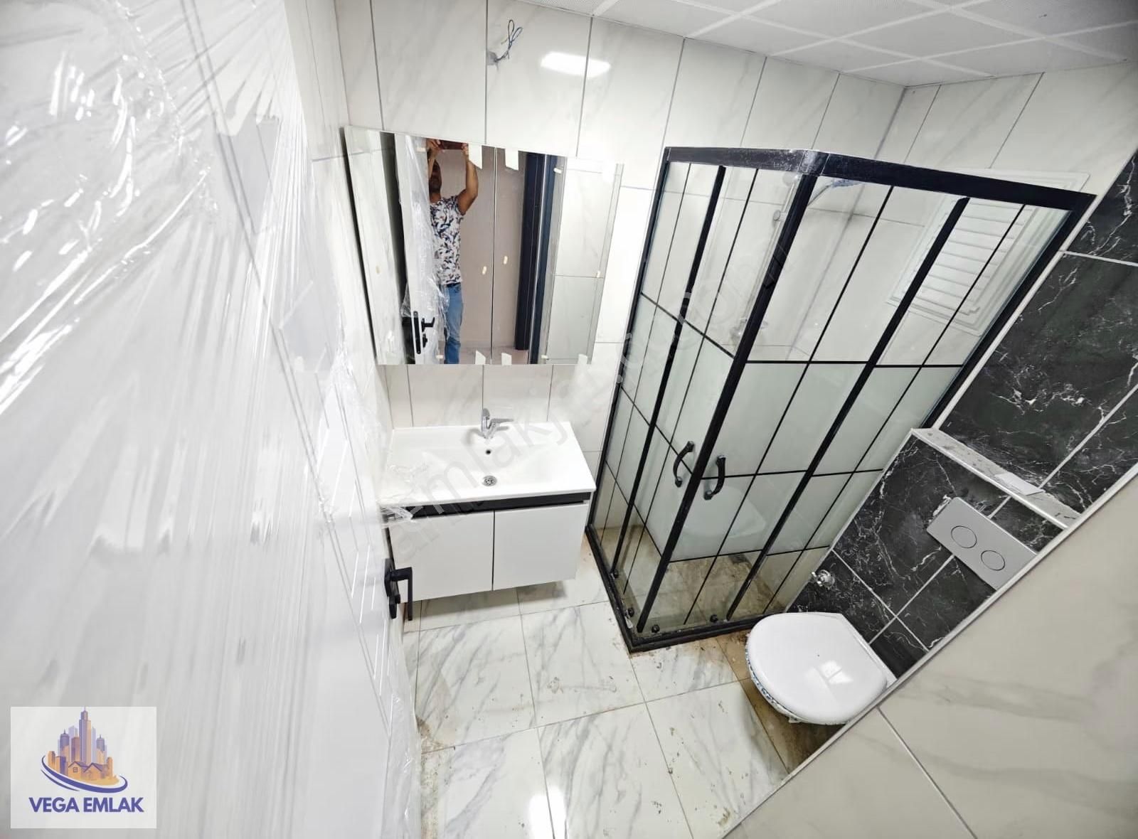 Vega Emlaktan Merkezi Lokasyonda Sıfır Ön Cephe 3+1 Daire - Görsel 5